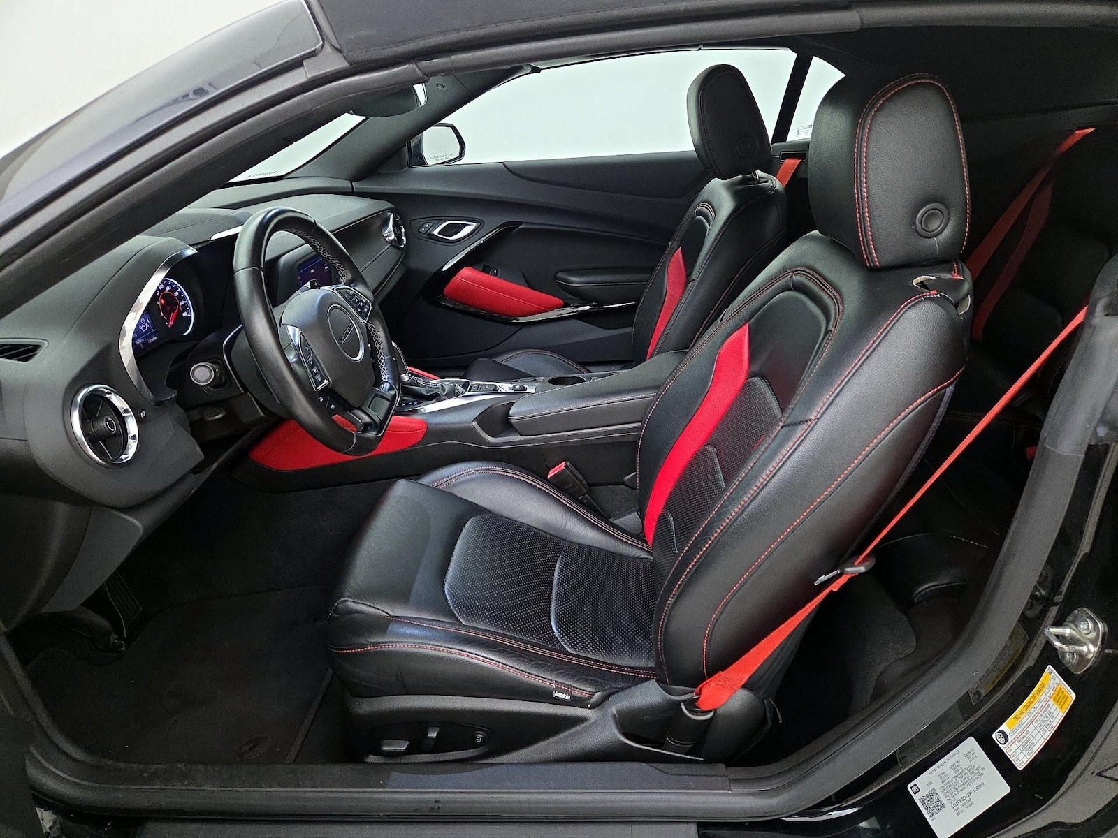 Power Seat(s) & Side Airbags