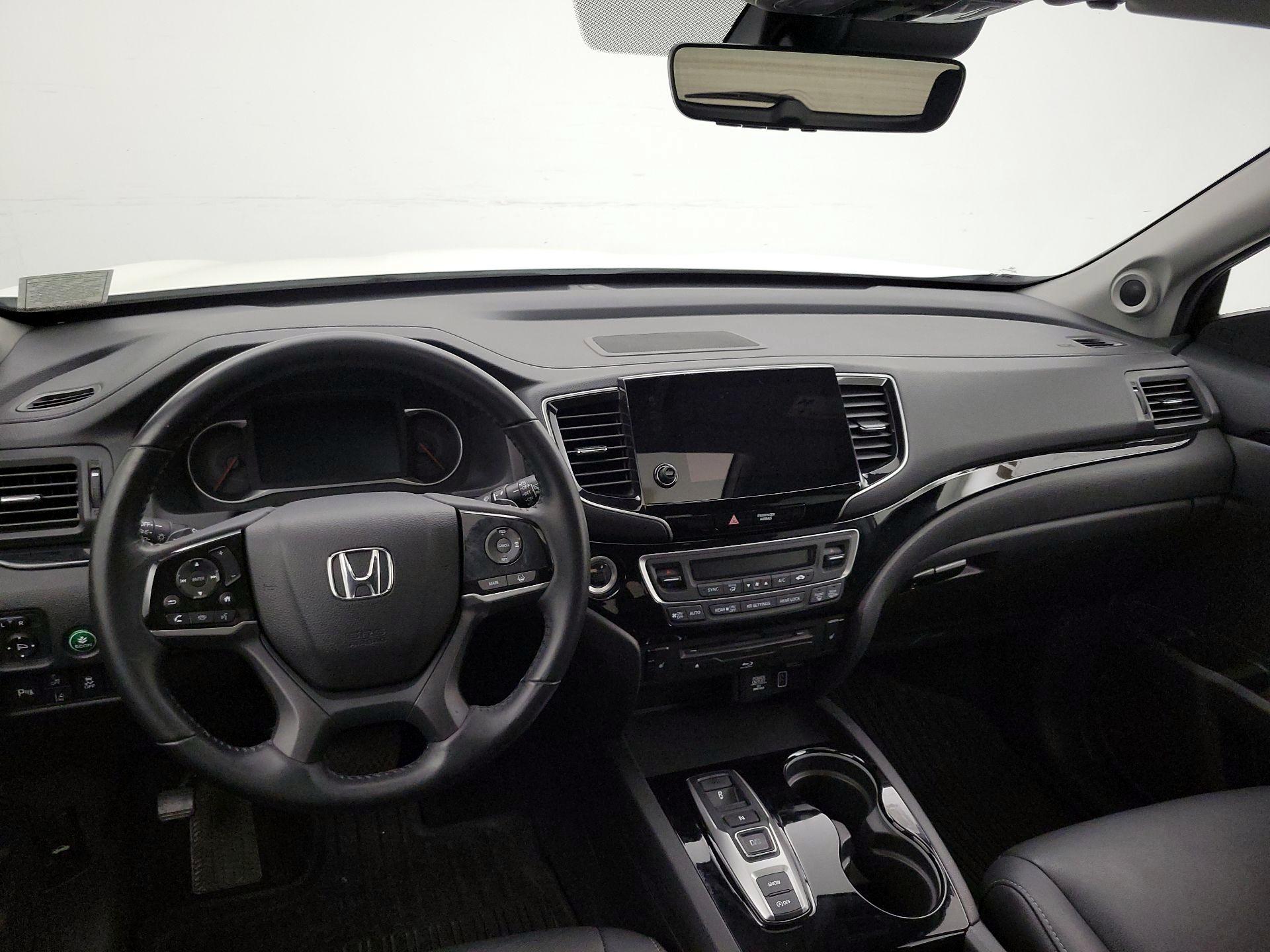 Thumbnail: 2019 Honda Pilot - 9