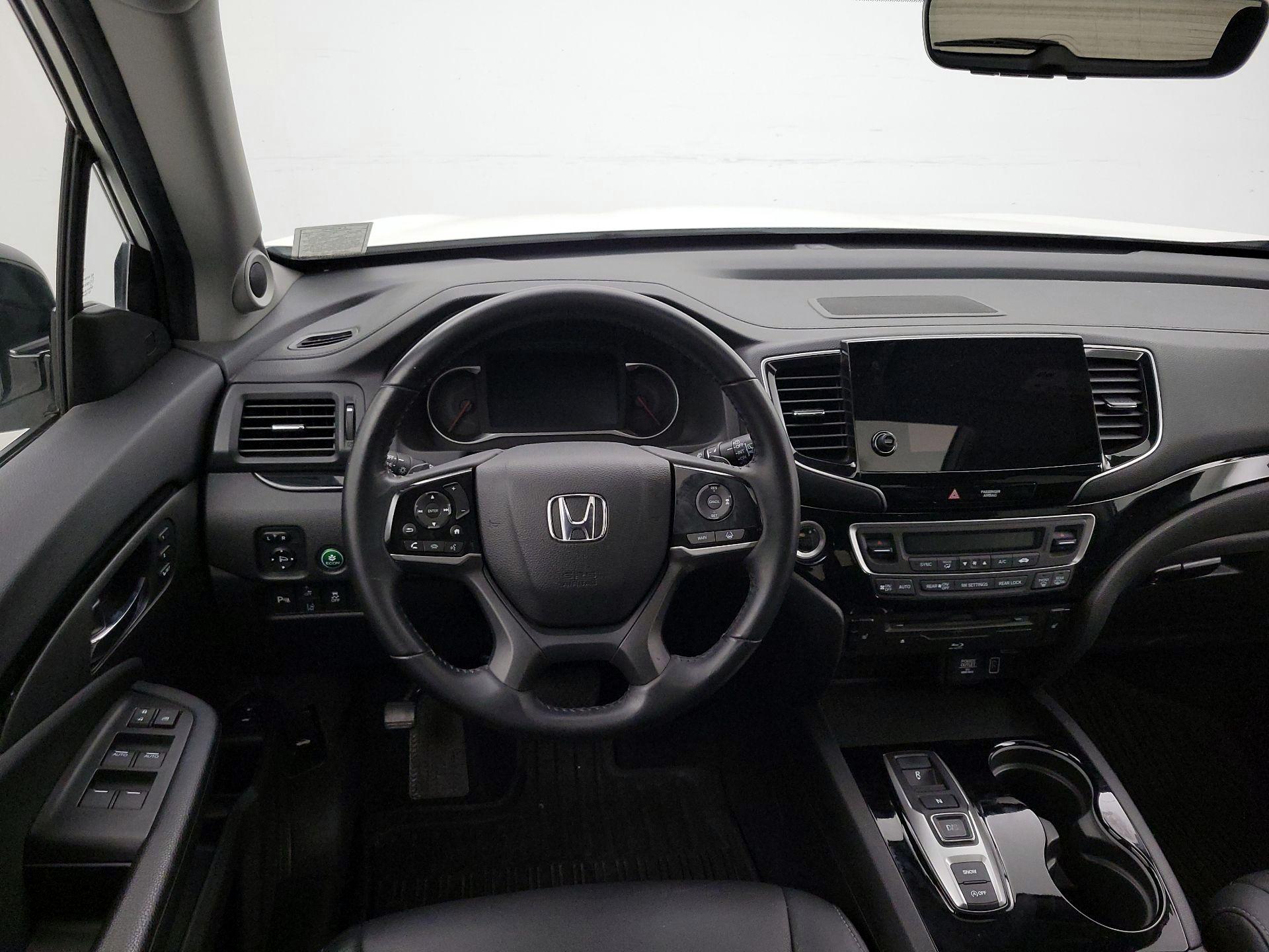 Thumbnail: 2019 Honda Pilot - 10
