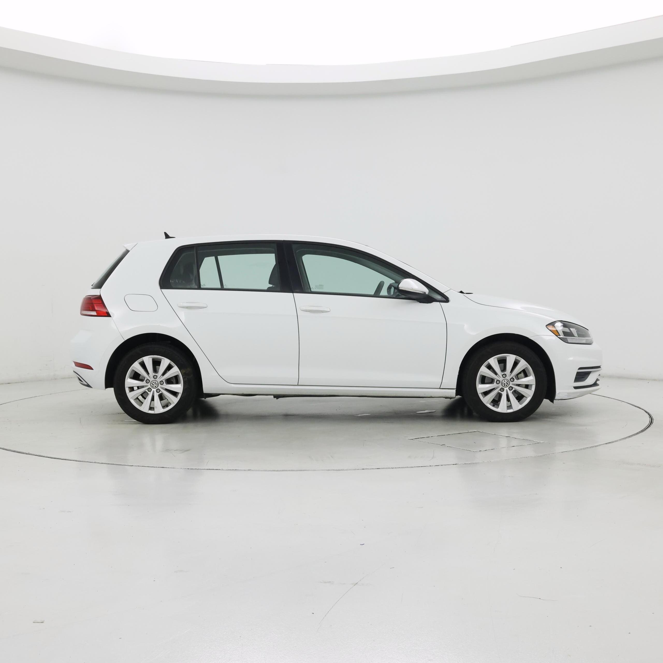 Thumbnail: 2021 Volkswagen Golf - 7