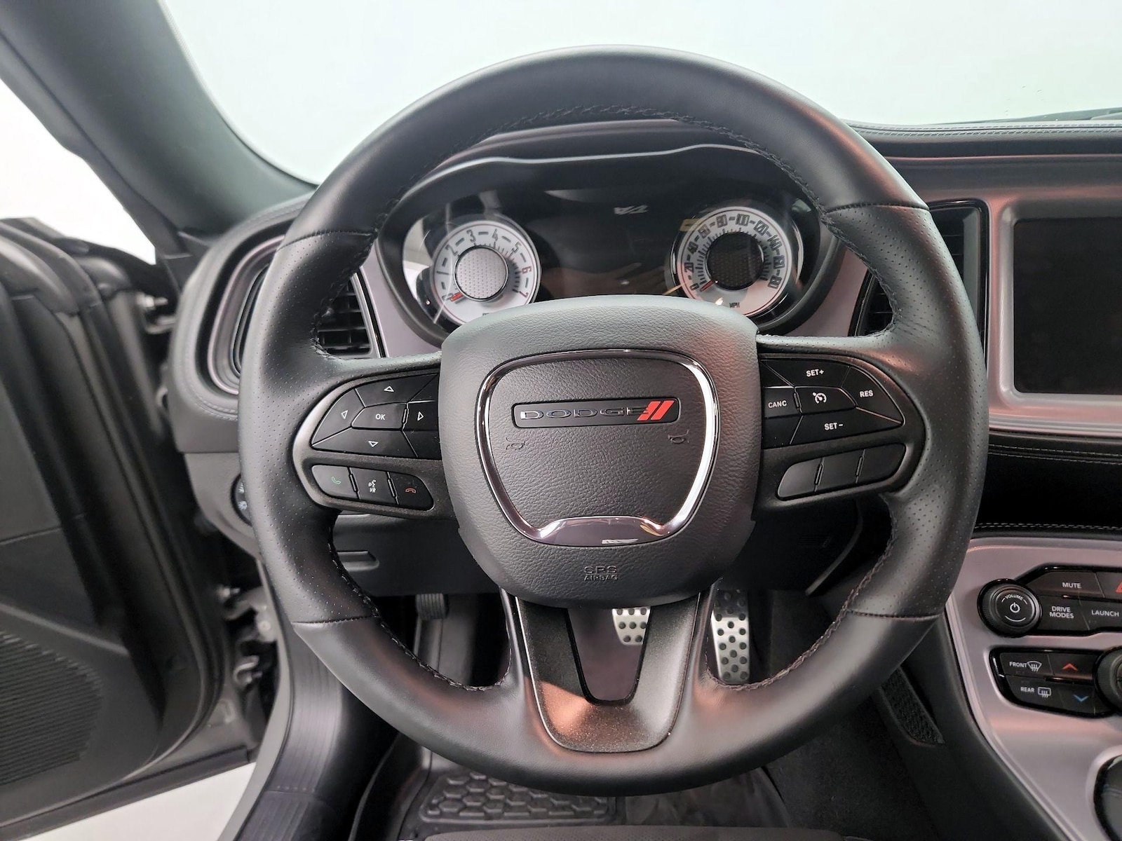 2023 Dodge Challenger R/T - Photo 11