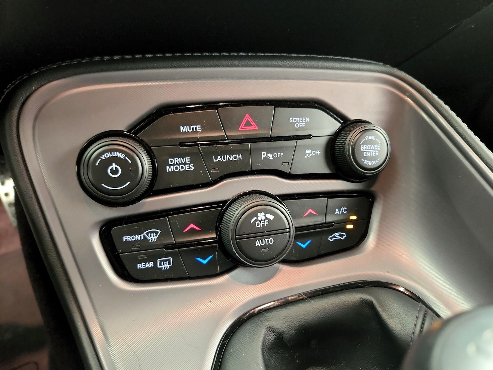 2023 Dodge Challenger R/T - Photo 17