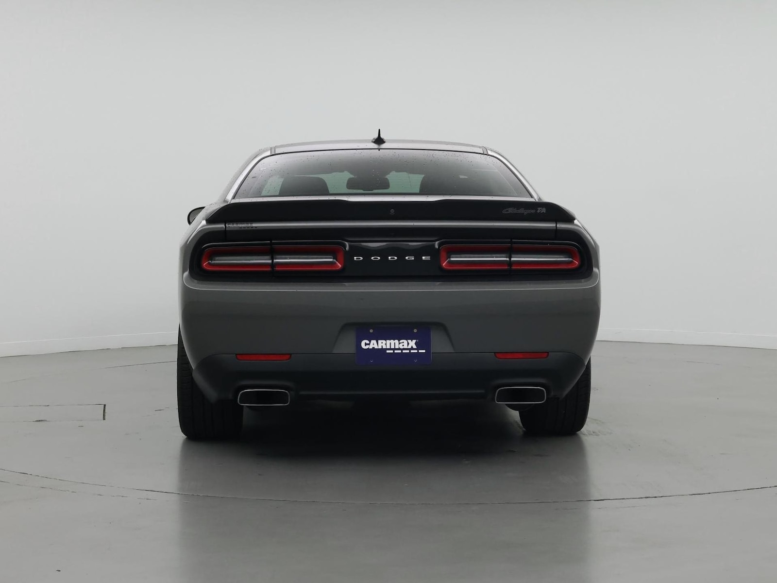 2023 Dodge Challenger R/T - Photo 7