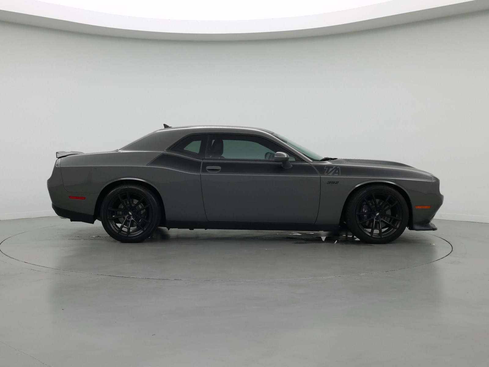 2023 Dodge Challenger R/T - Photo 8