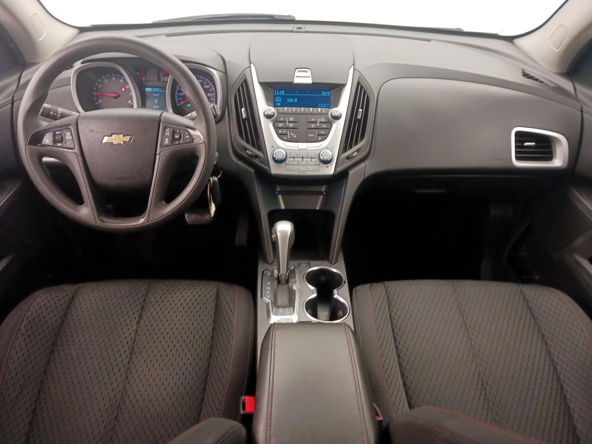 Thumbnail: 2015 Chevrolet Equinox - 9