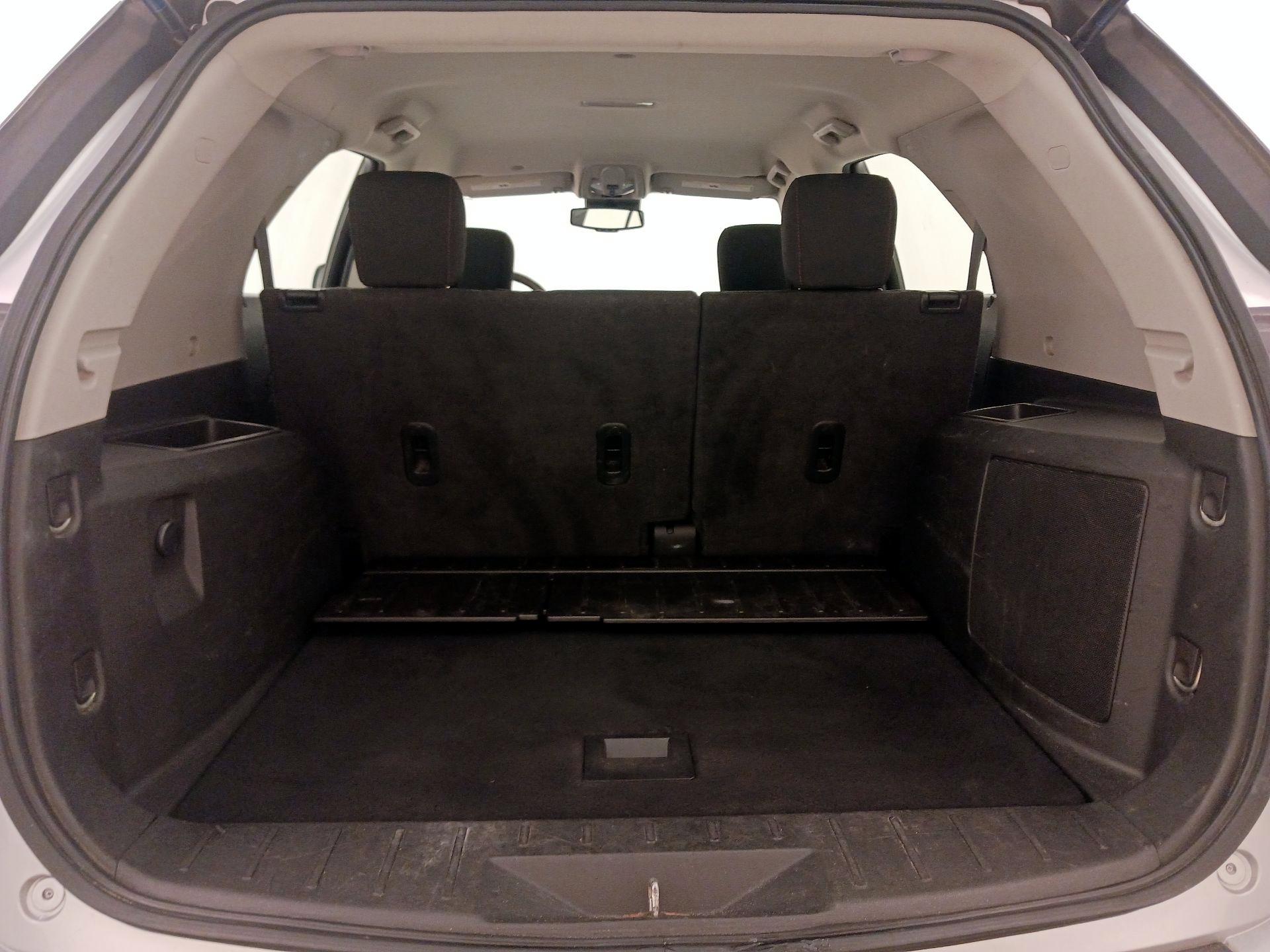 Thumbnail: 2015 Chevrolet Equinox - 19