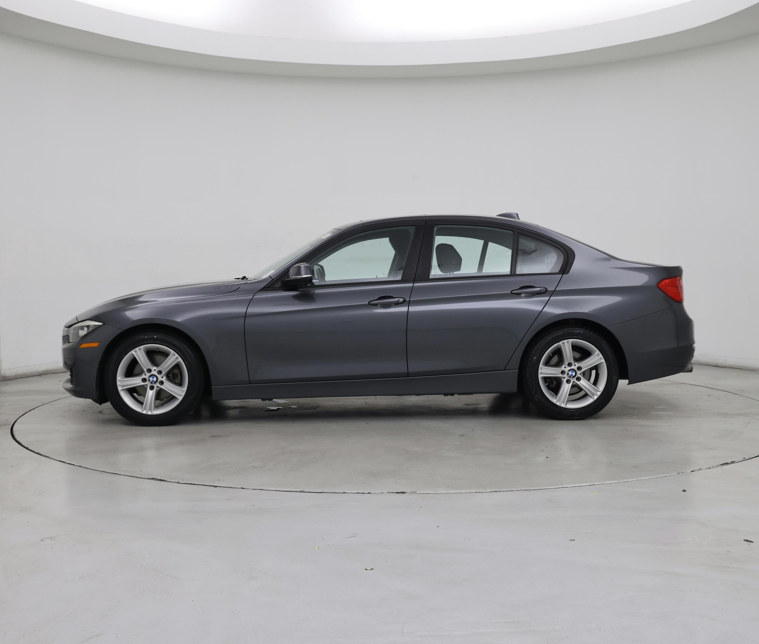 Thumbnail: 2014 BMW 3 Series - 3
