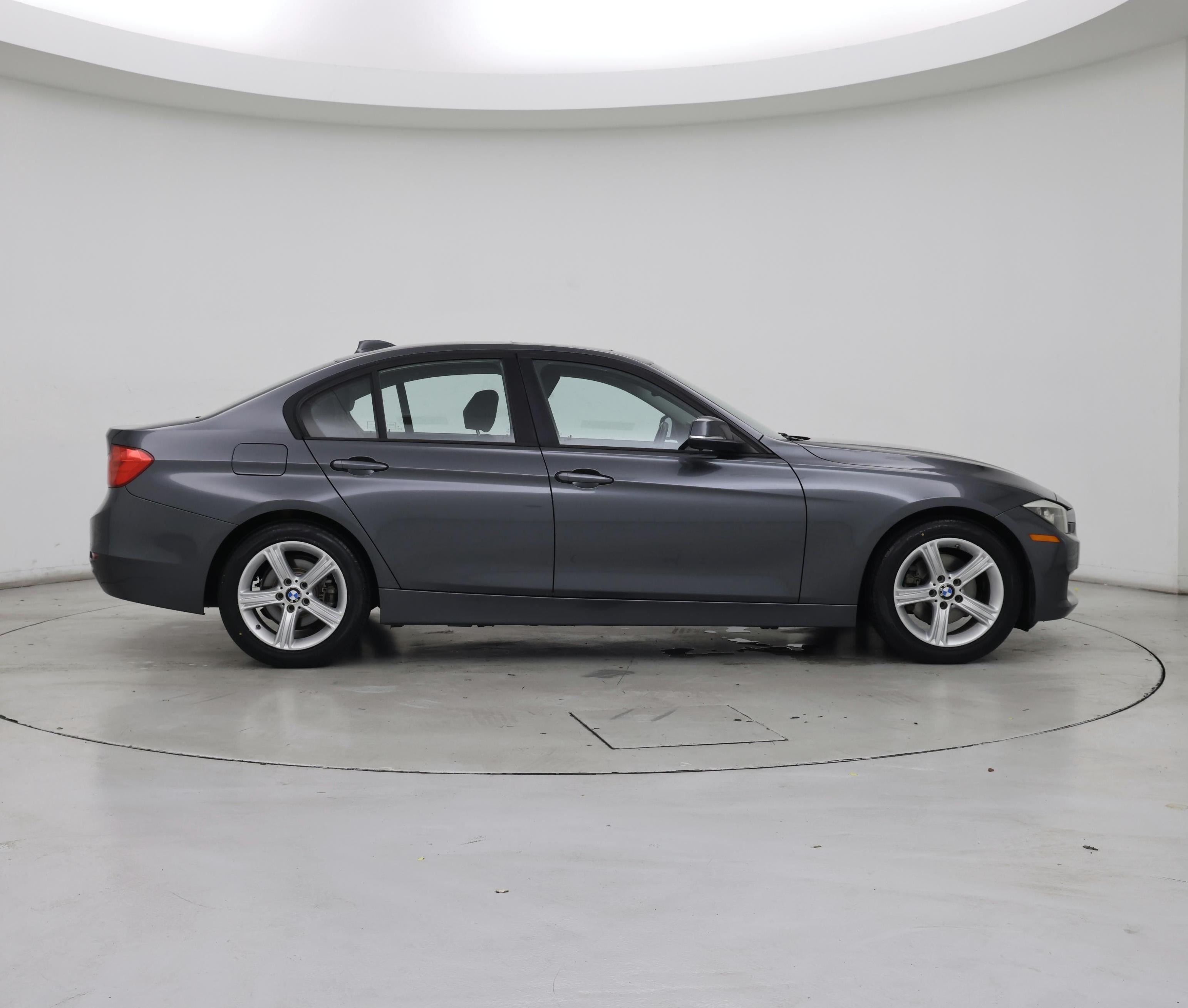 Thumbnail: 2014 BMW 3 Series - 7