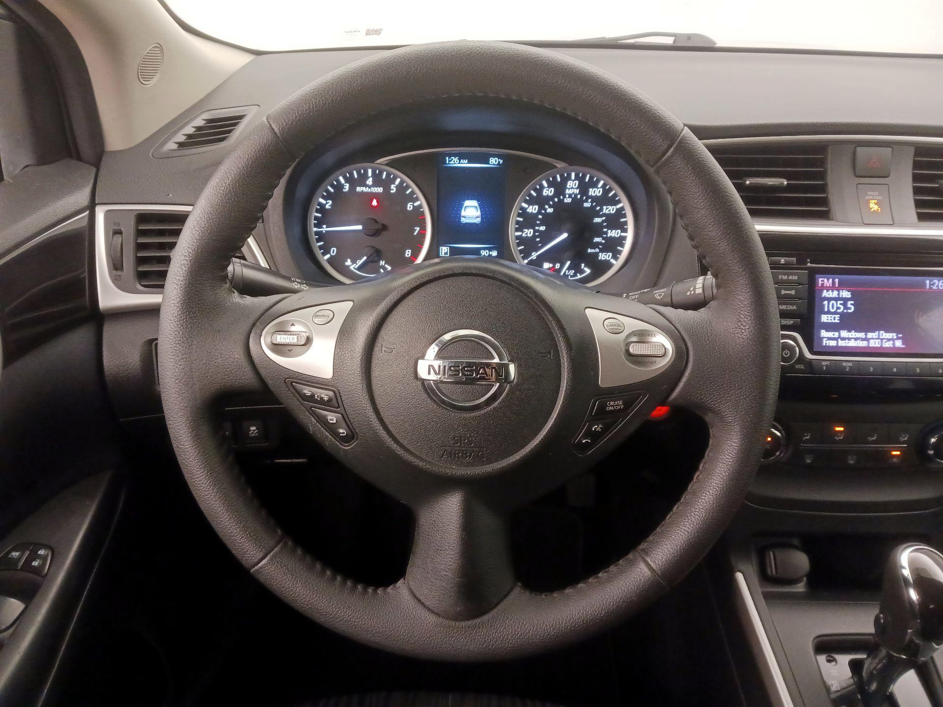 Thumbnail: 2017 Nissan Sentra - 10