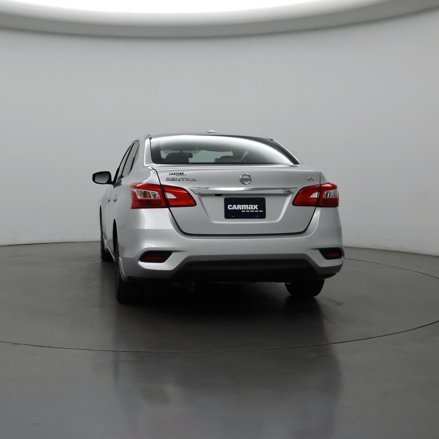 Thumbnail: 2017 Nissan Sentra - 6