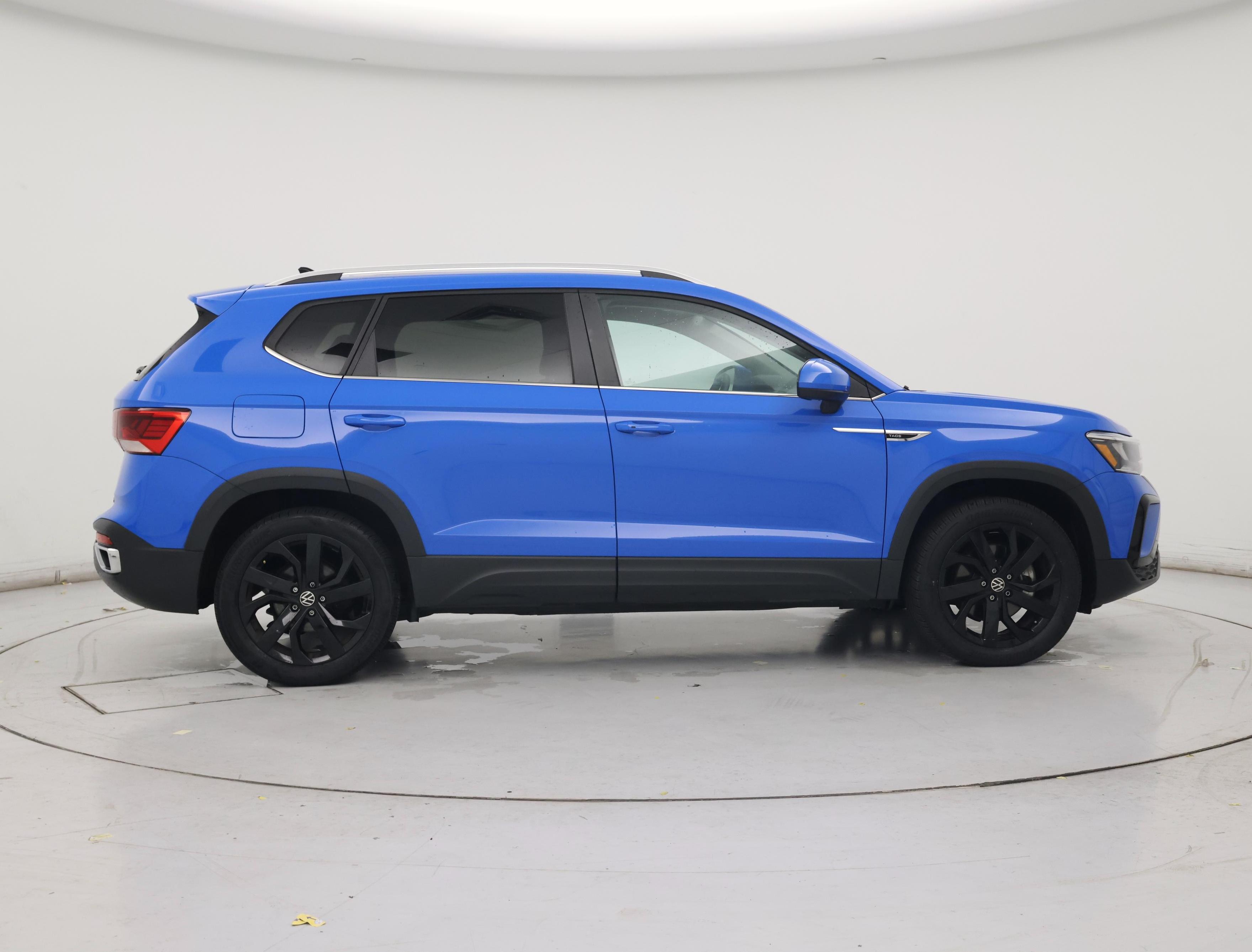 Thumbnail: 2022 Volkswagen Taos - 7