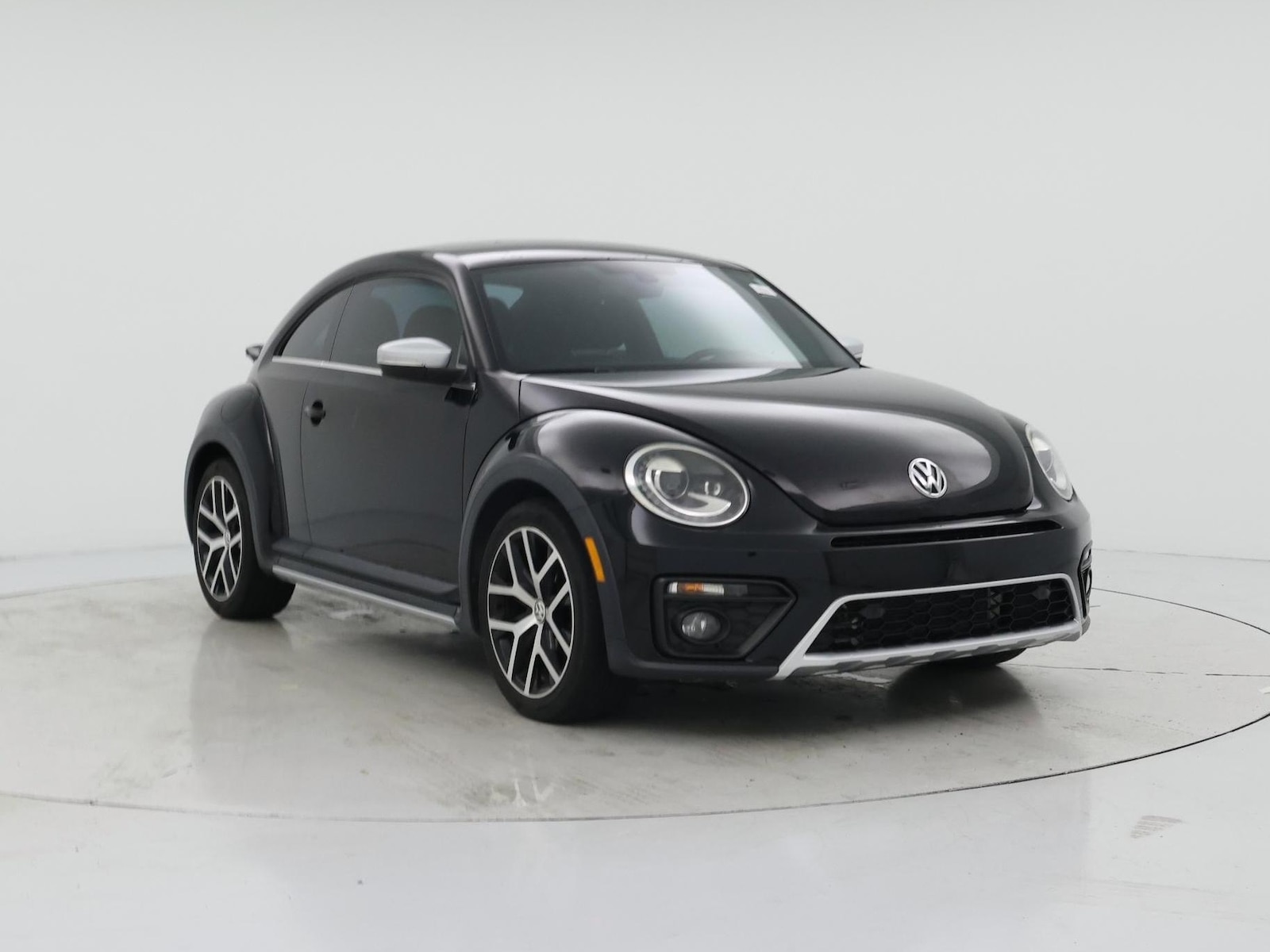 2017 Volkswagen Beetle Dune - Photo 2