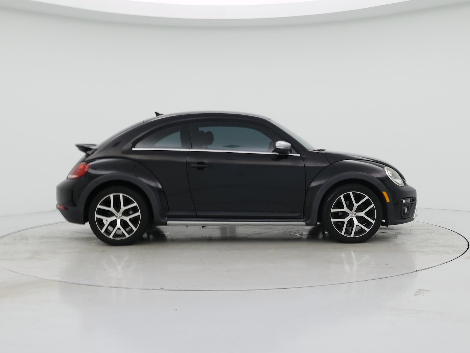 2017 Volkswagen Beetle Dune - Photo 8