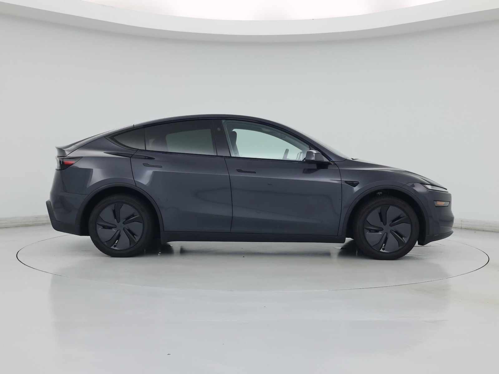 2026 Tesla Model Y Long Range - Photo 8