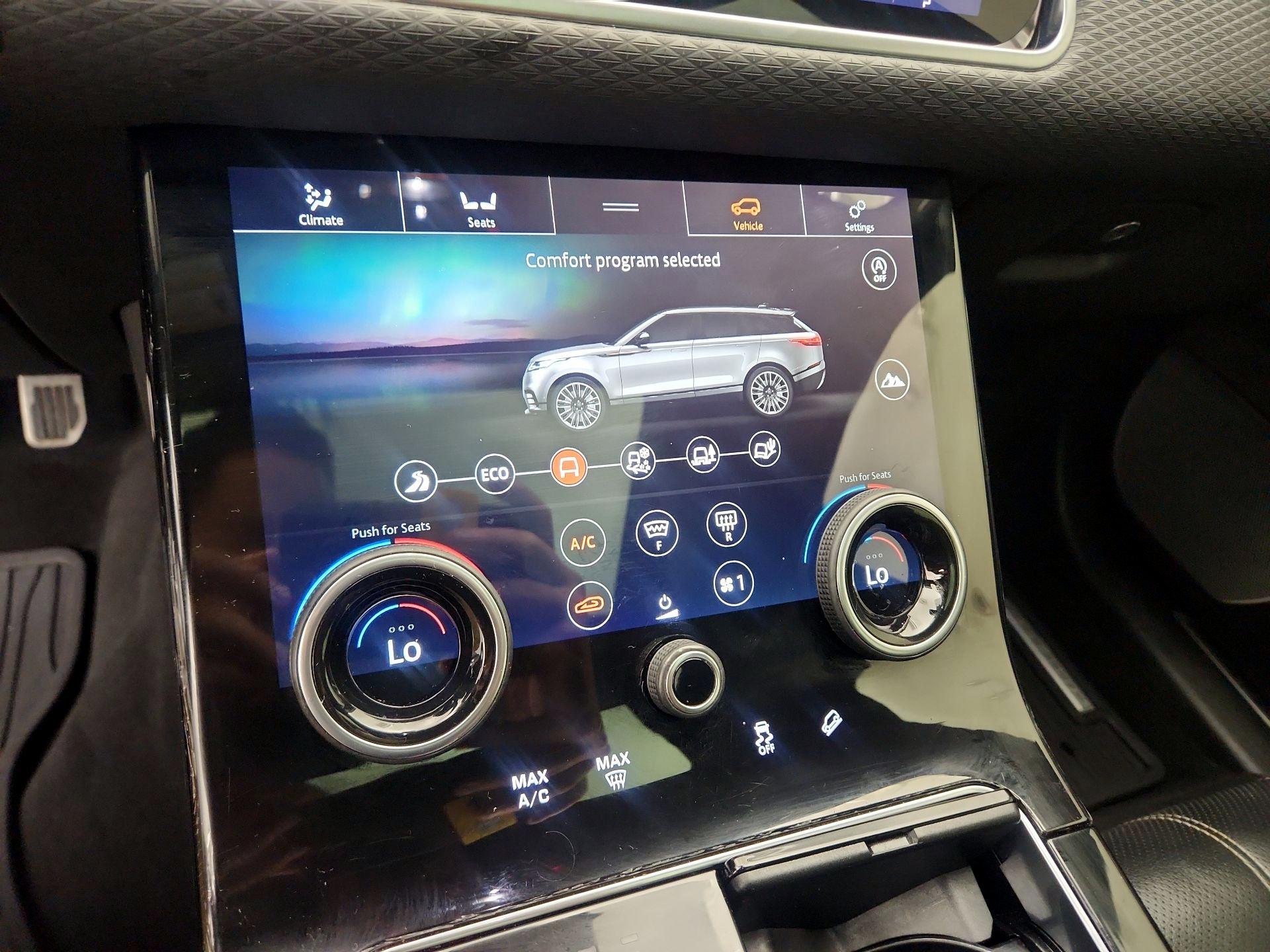 Thumbnail: 2019 Land Rover Range Rover Velar - 17