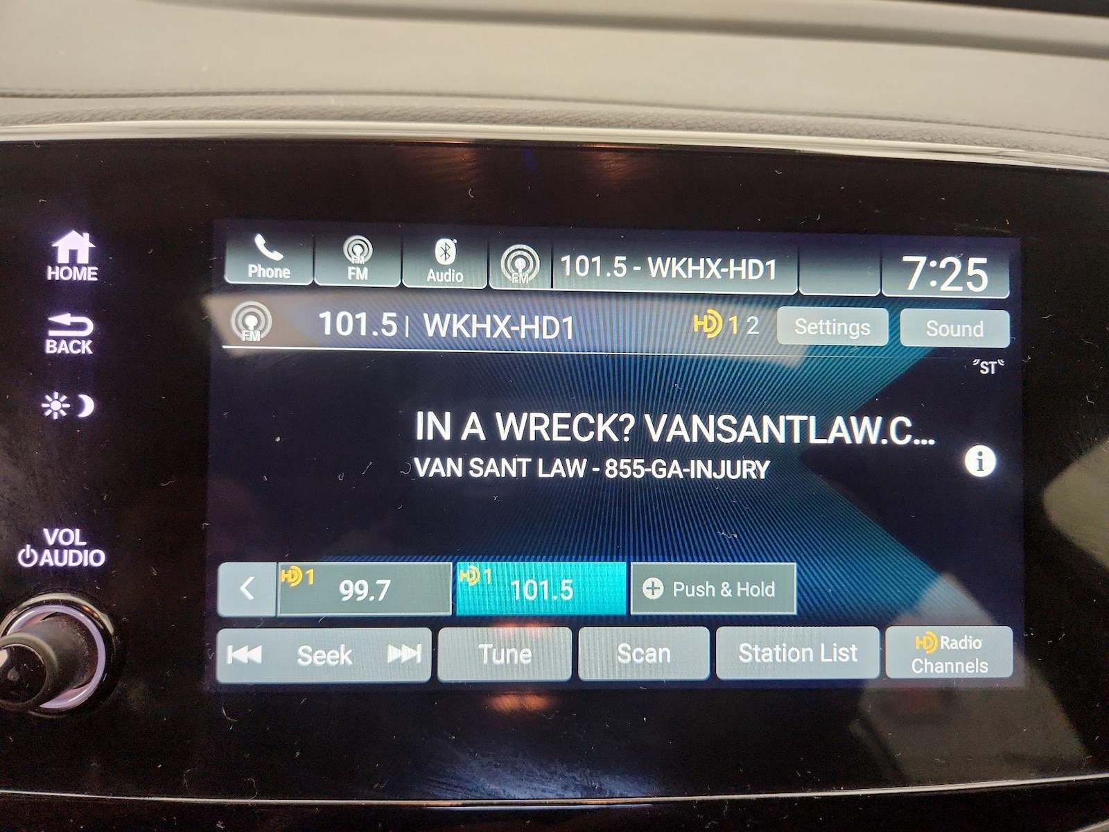 2022 Honda Pilot SE - Photo 16