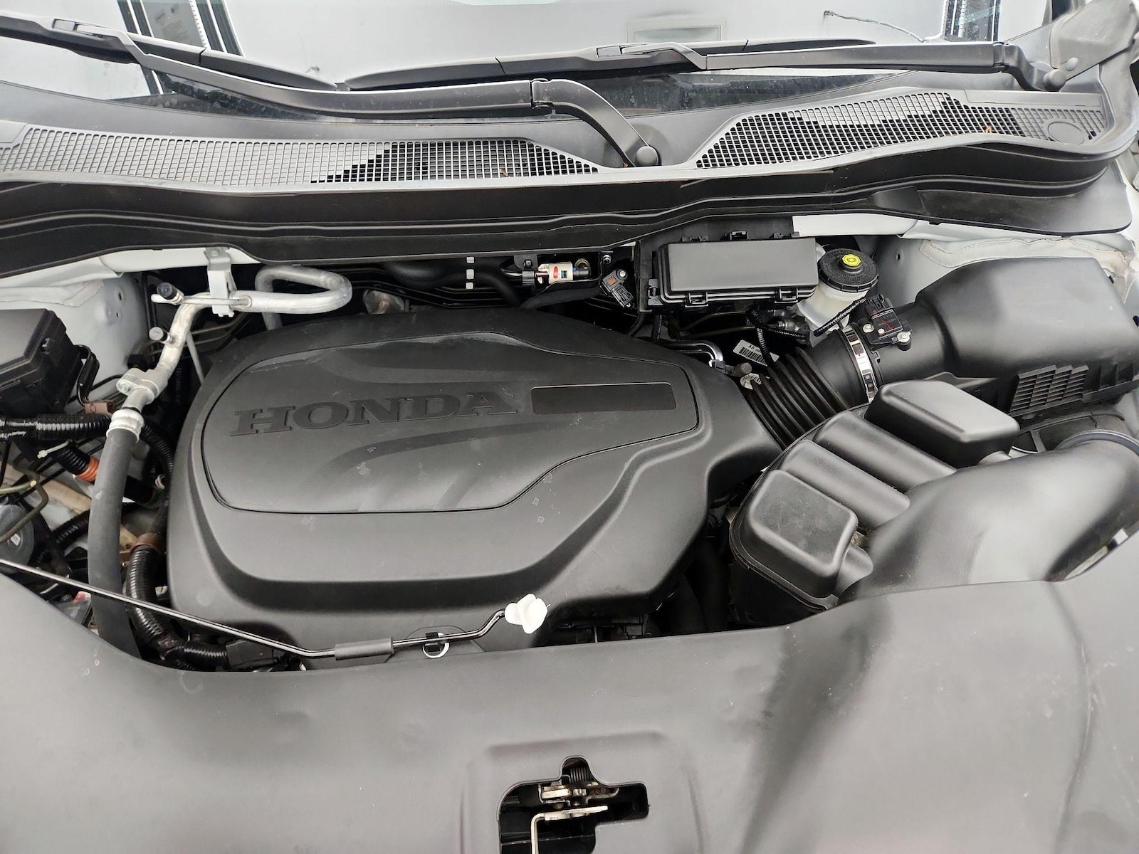 2022 Honda Pilot SE - Photo 25