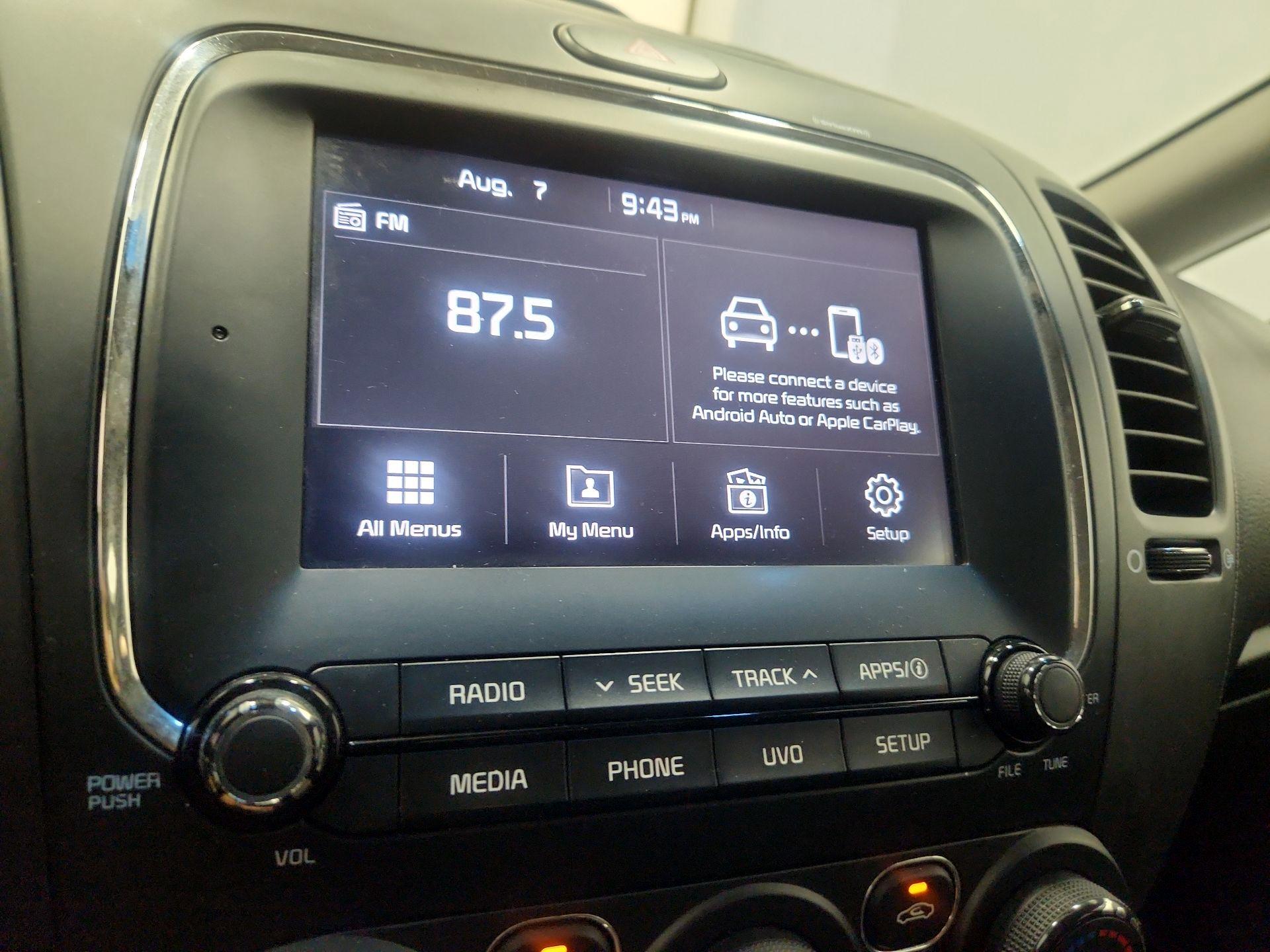 Thumbnail: 2018 Kia Forte - 15