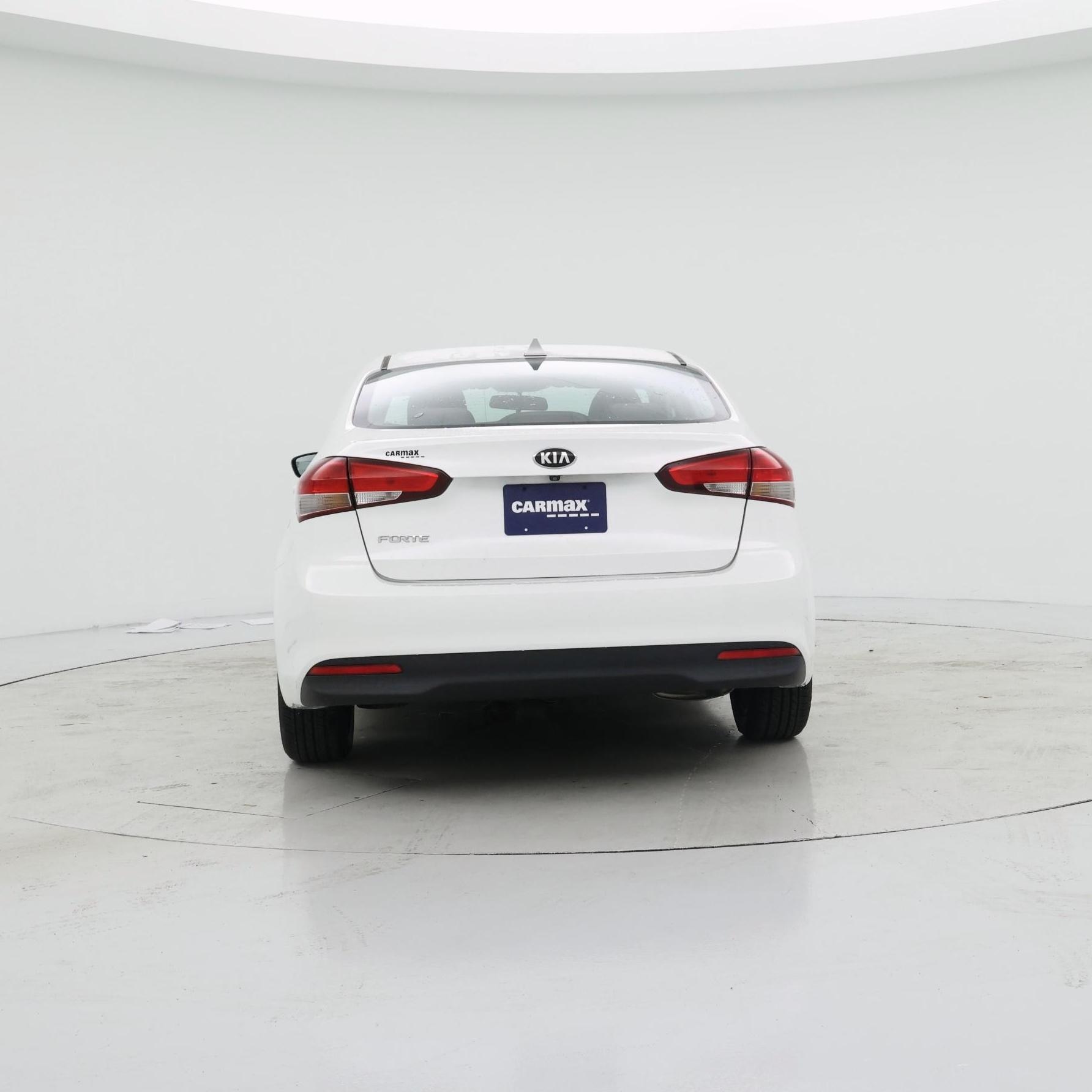 Thumbnail: 2018 Kia Forte - 6