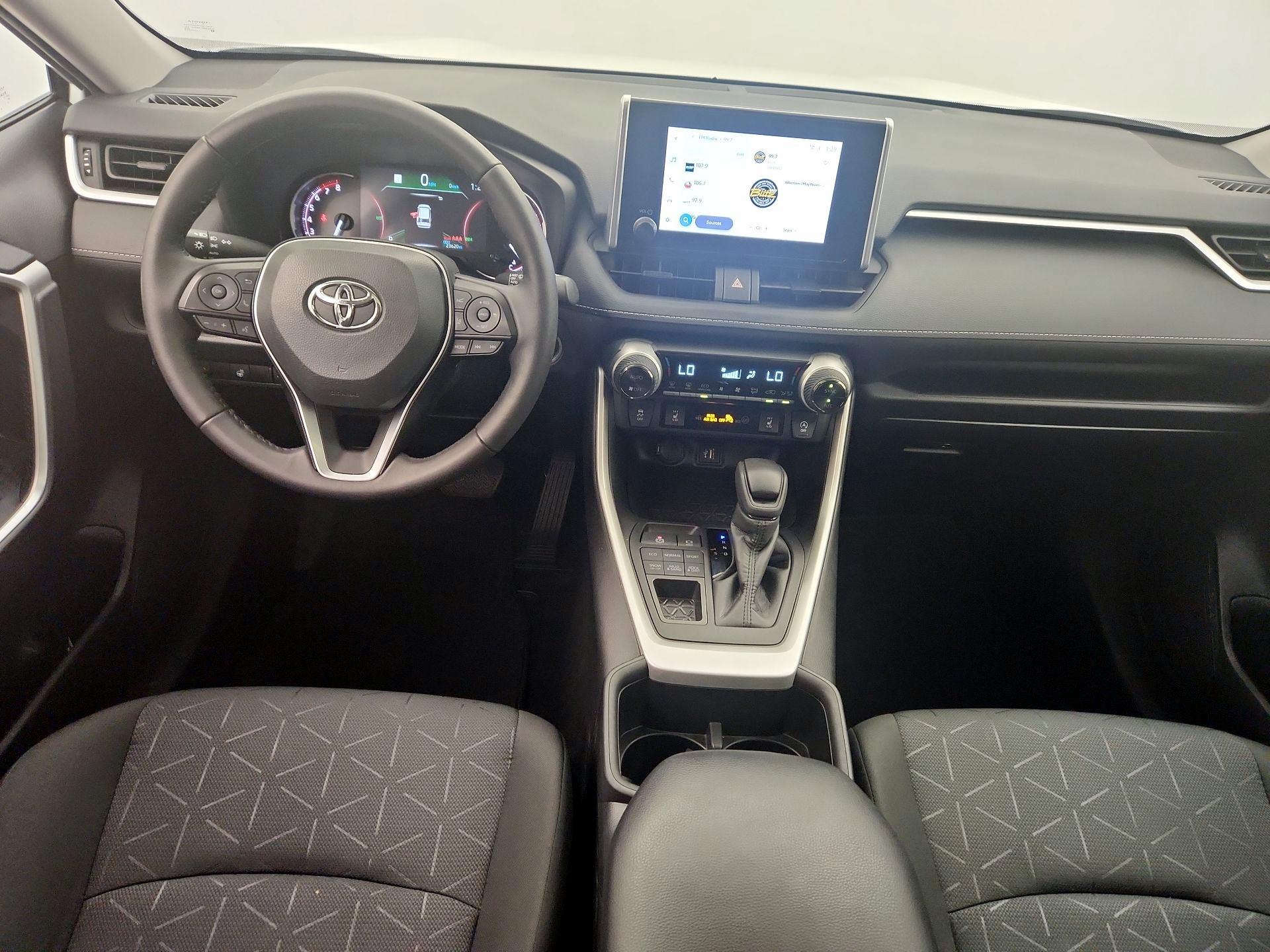 Thumbnail: 2024 Toyota RAV4 - 9