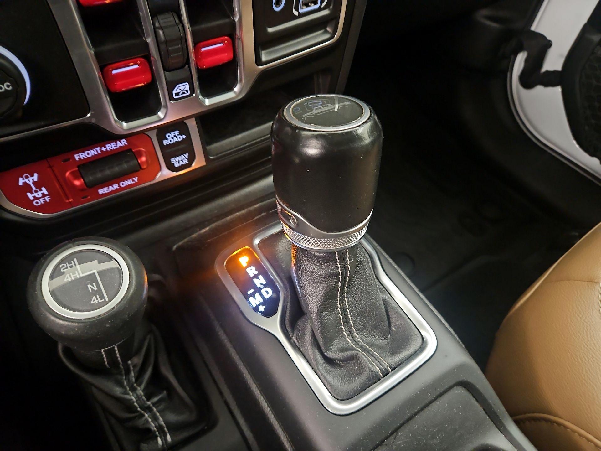 Thumbnail: 2020 Jeep Gladiator - 18