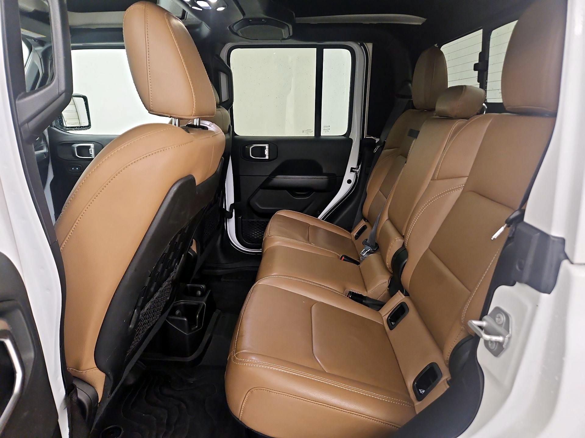 Thumbnail: 2020 Jeep Gladiator - 20
