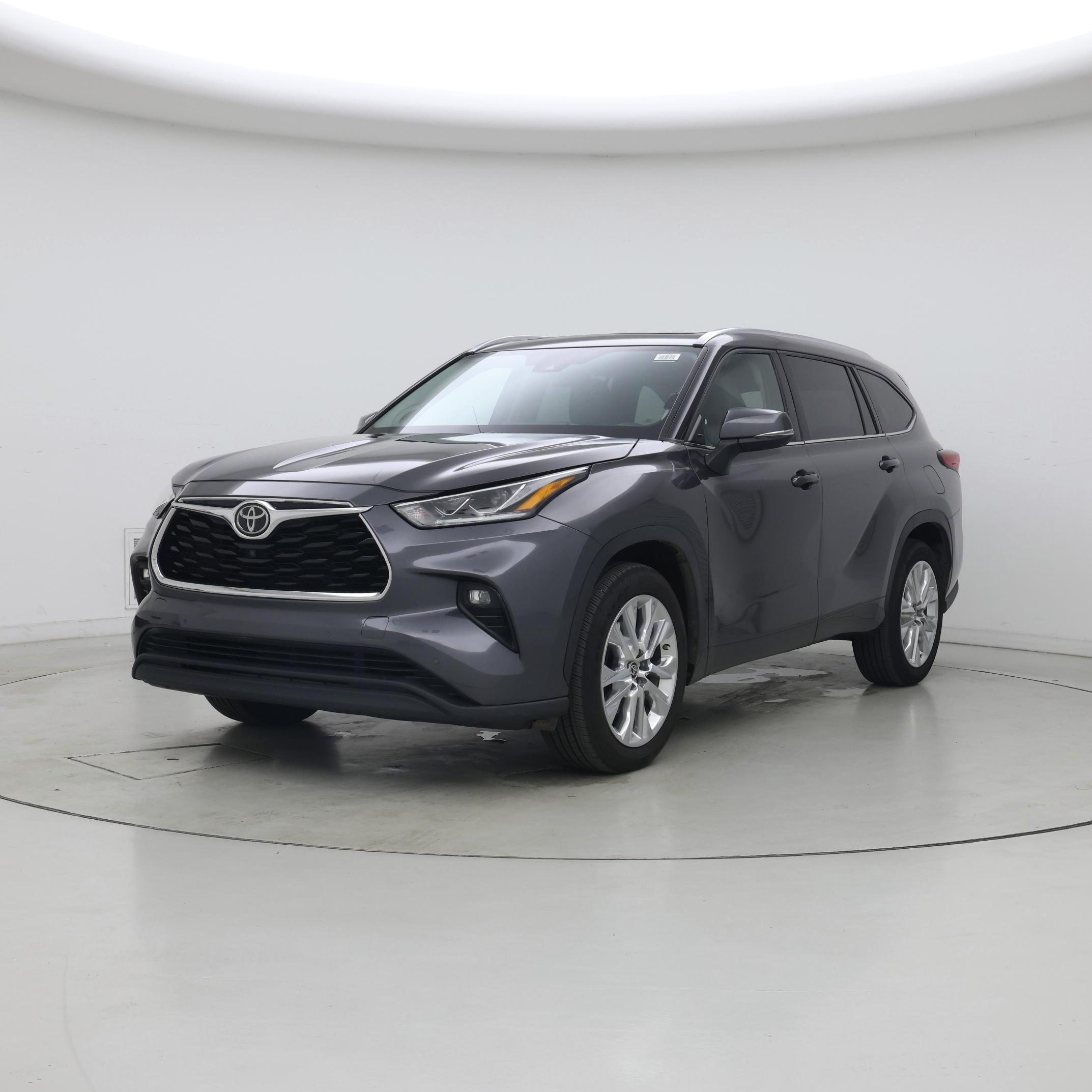 Thumbnail: 2021 Toyota Highlander - 4