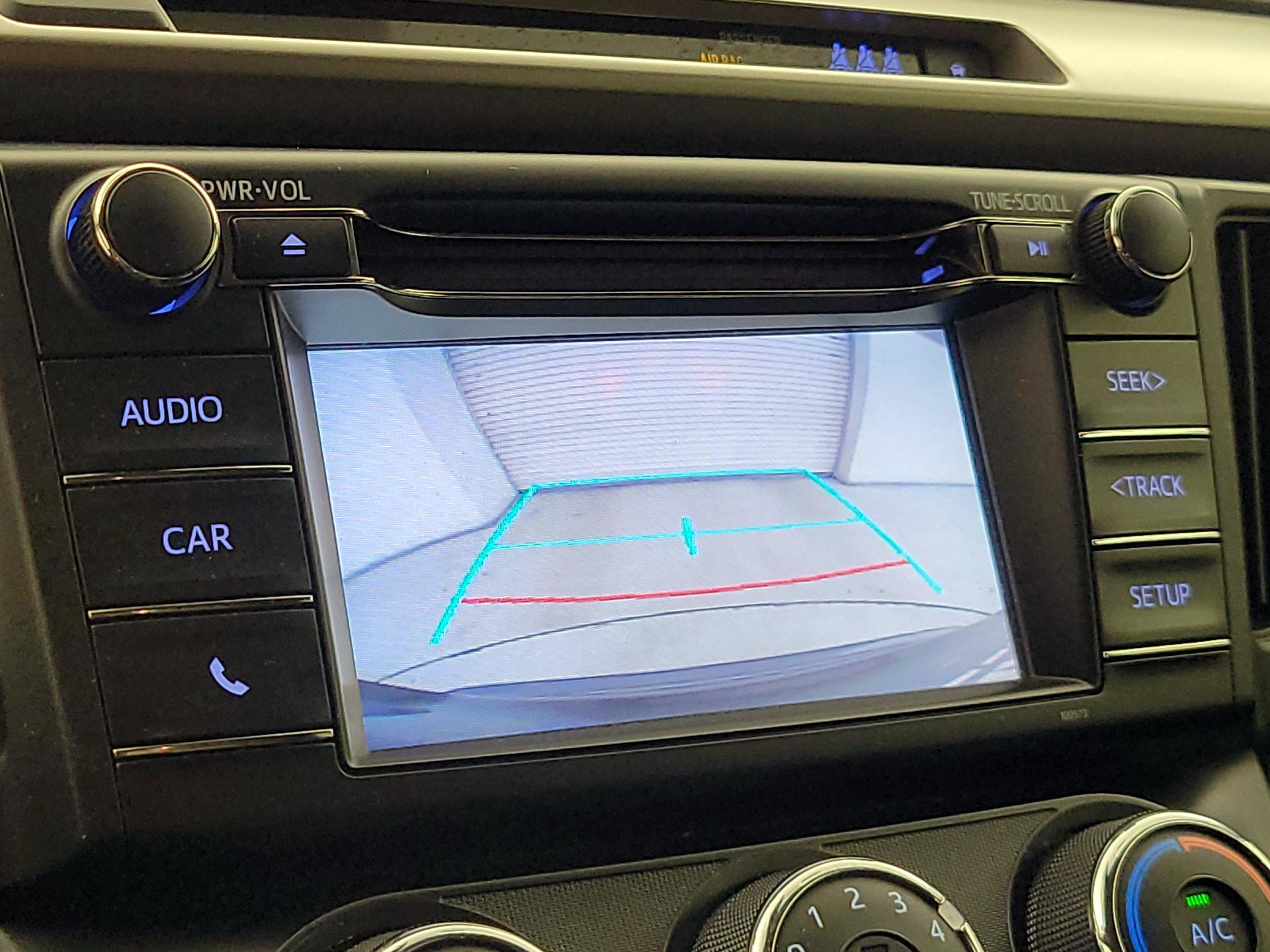 Thumbnail: 2018 Toyota RAV4 - 14