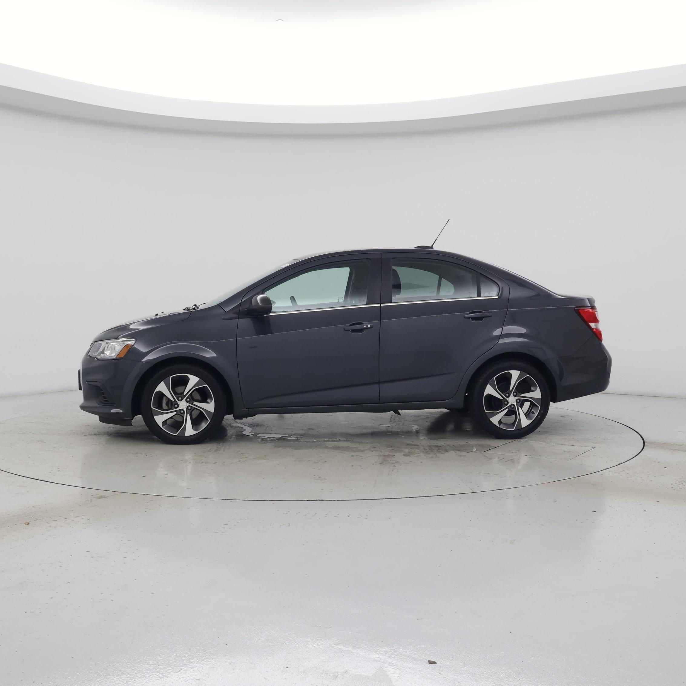Thumbnail: 2019 Chevrolet Sonic - 3