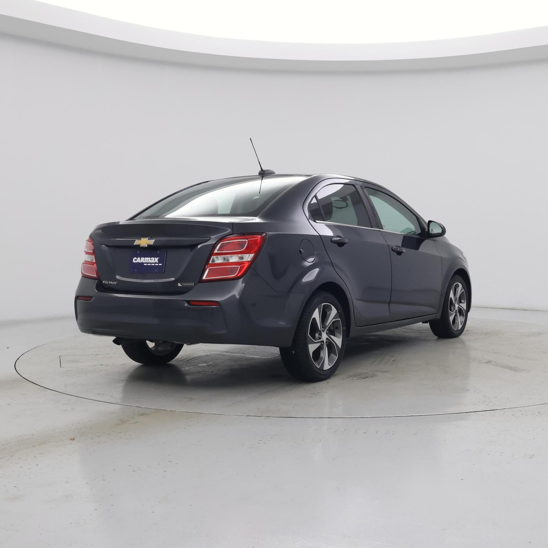 Thumbnail: 2019 Chevrolet Sonic - 8