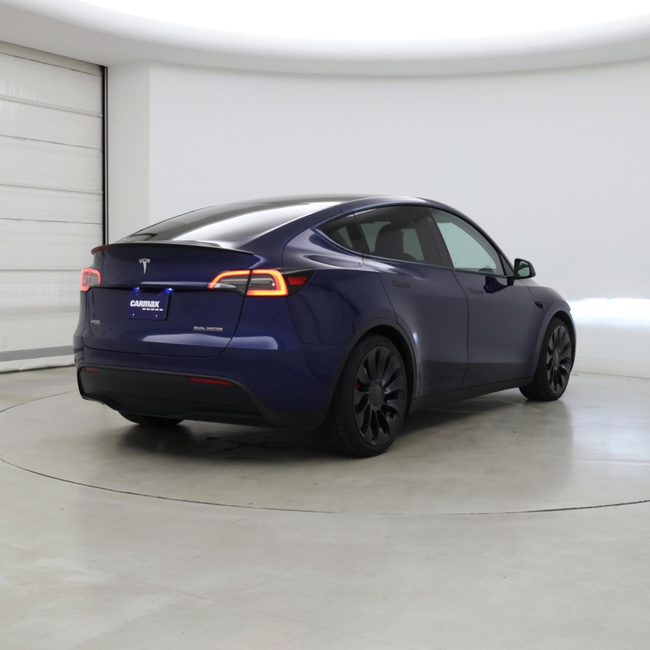 Thumbnail: 2023 Tesla Model Y - 8