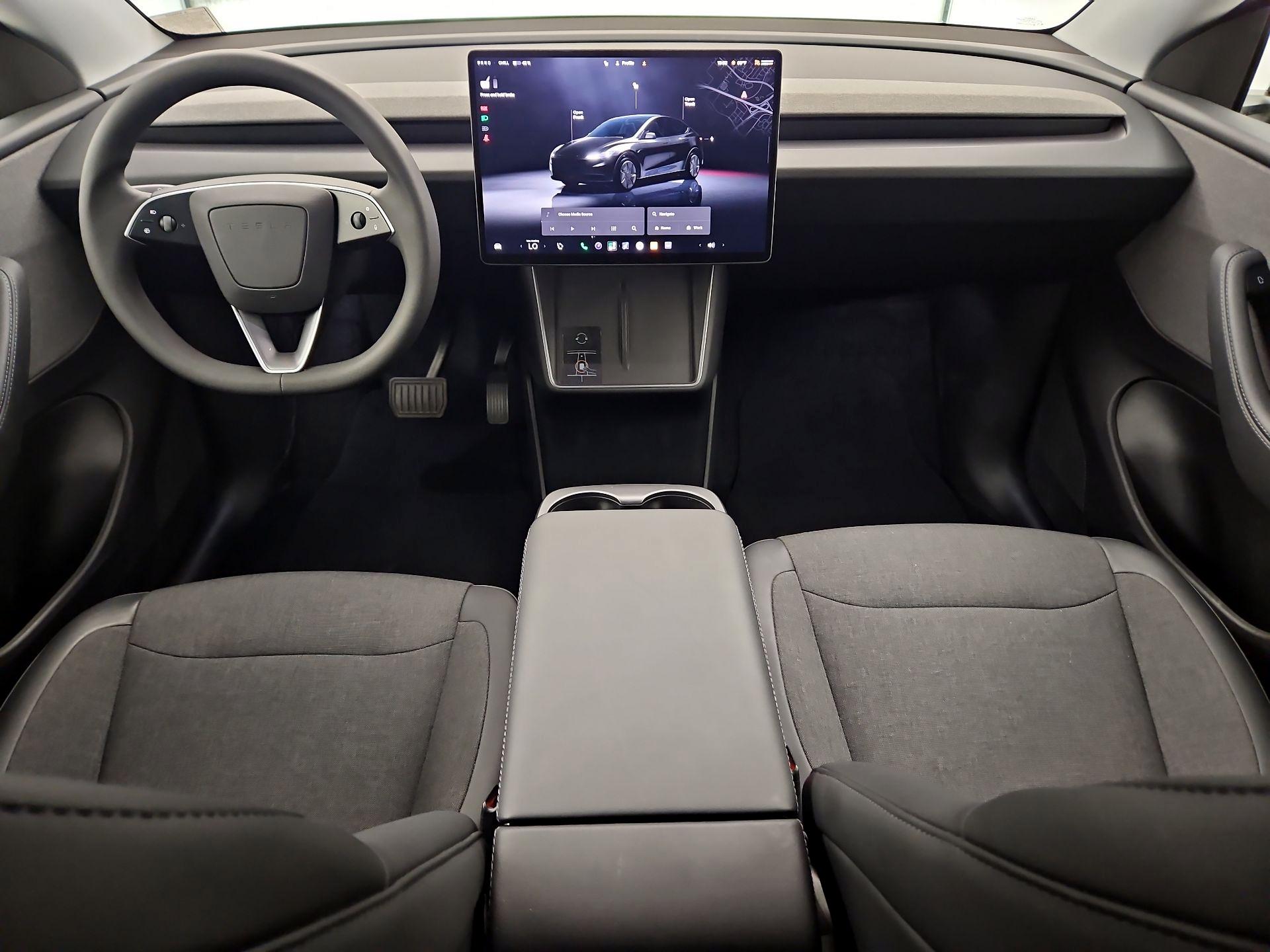 Thumbnail: 2026 Tesla Model Y - 9