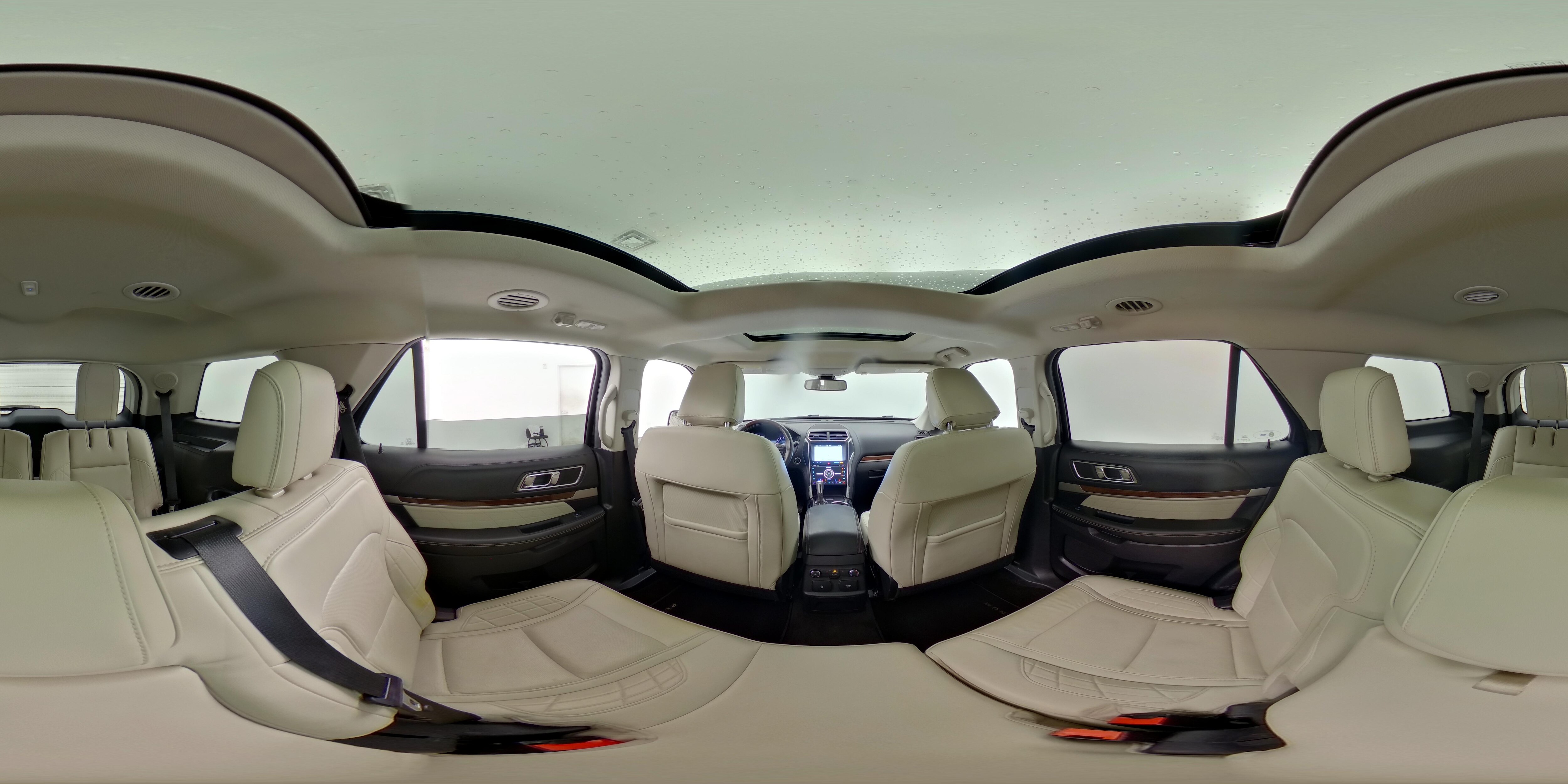 2018 Ford Explorer Platinum - Photo 29