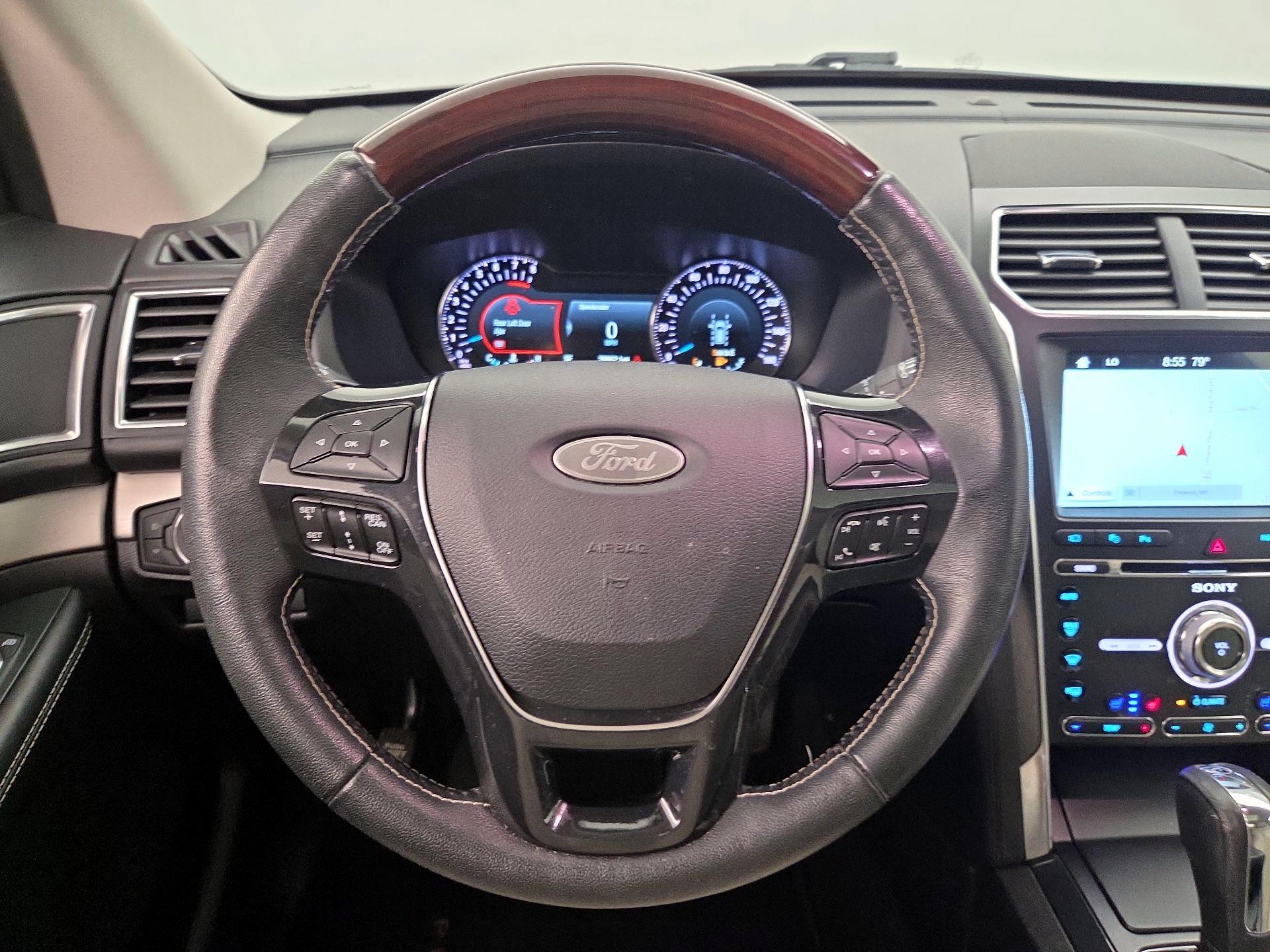 Thumbnail: 2018 Ford Explorer - 10