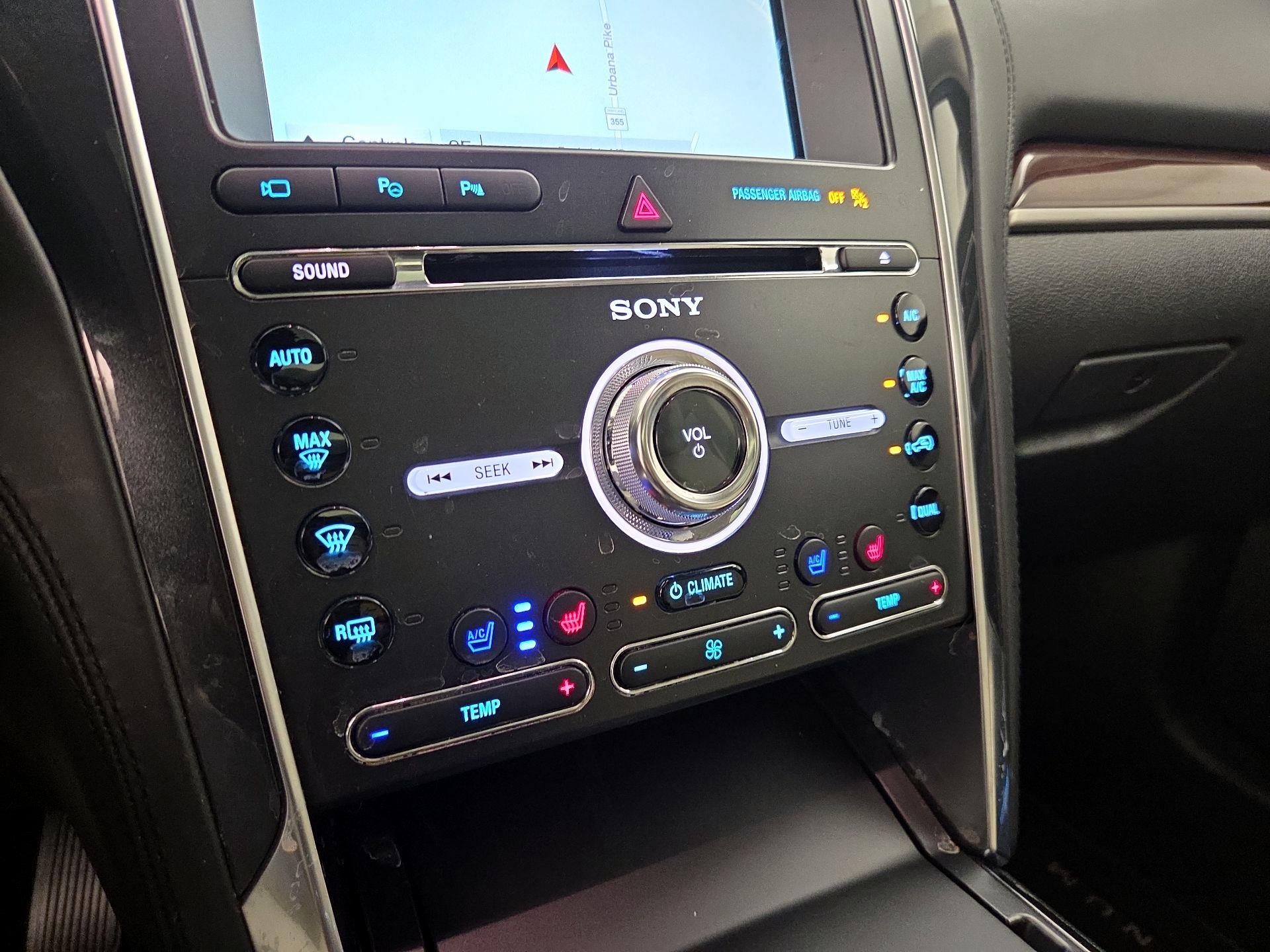 Thumbnail: 2018 Ford Explorer - 17