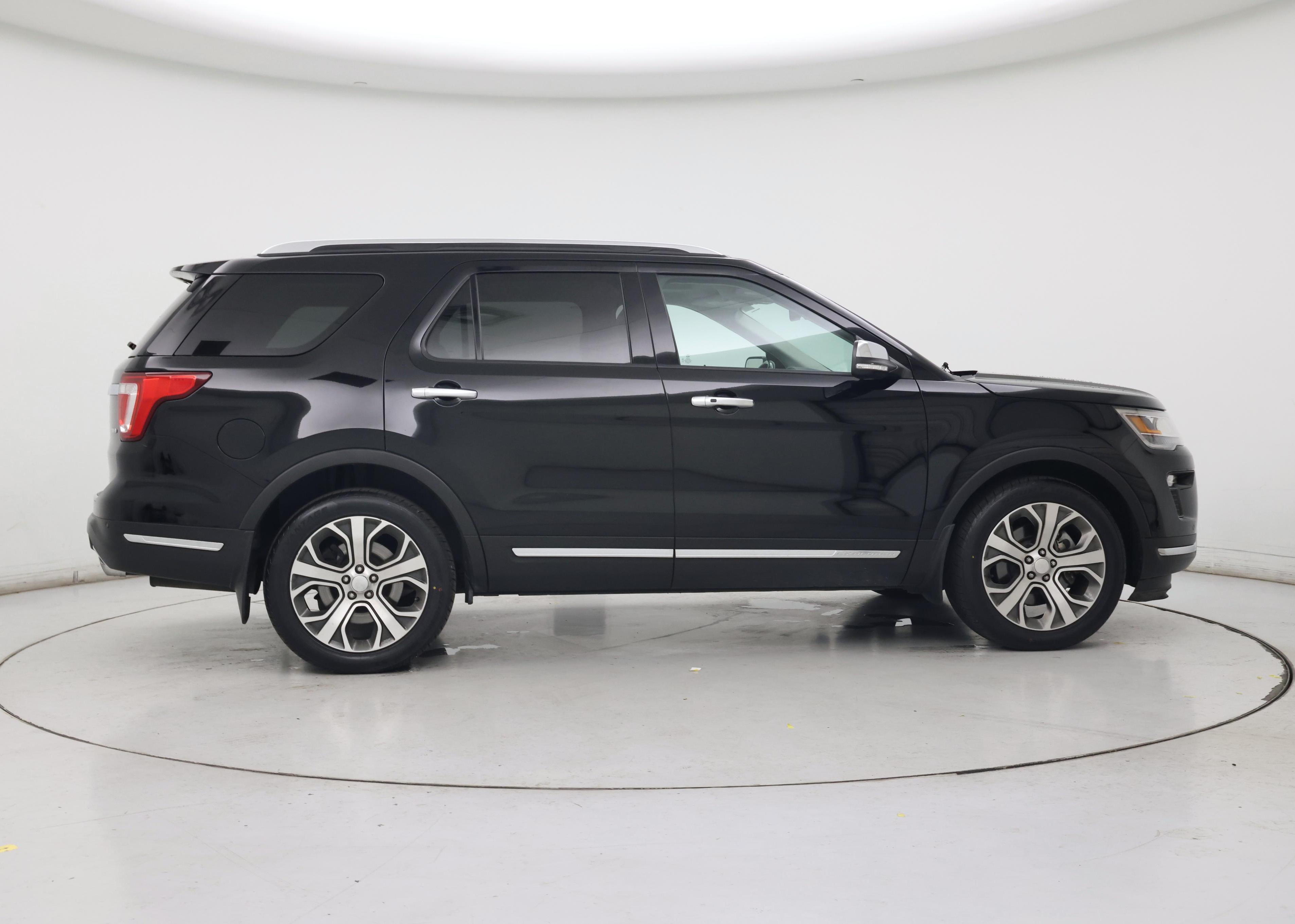 Thumbnail: 2018 Ford Explorer - 7