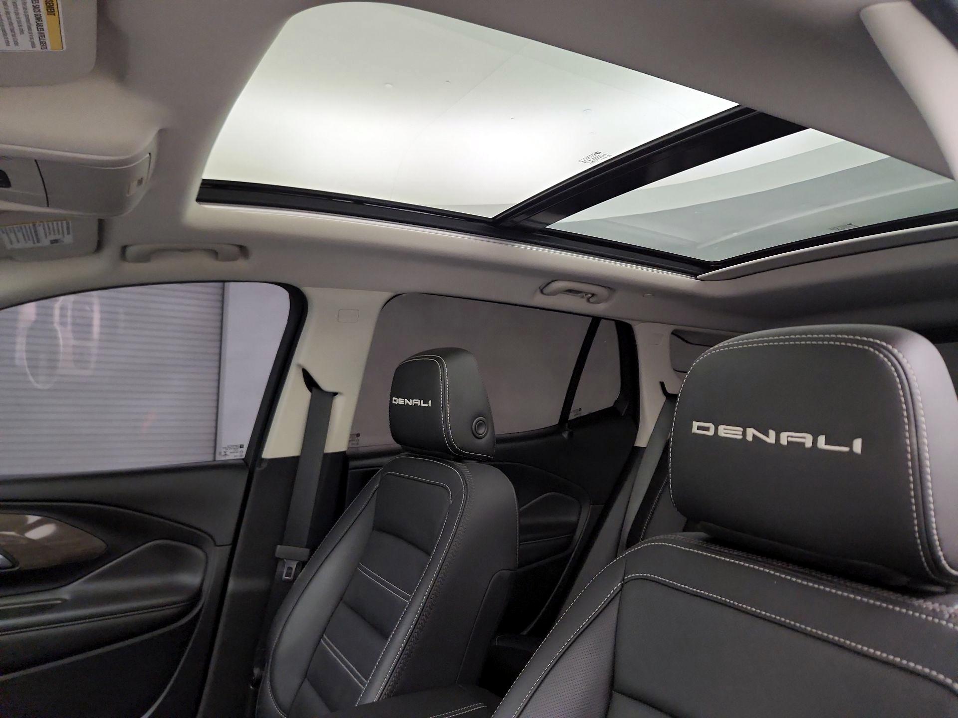 Thumbnail: 2022 GMC Terrain - 20