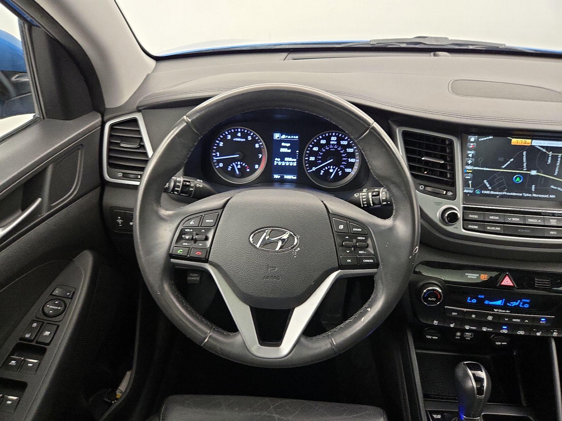 Thumbnail: 2017 Hyundai Tucson - 10