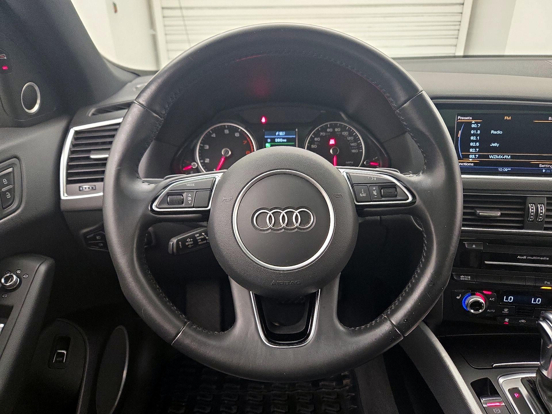 Thumbnail: 2017 Audi Q5 - 10
