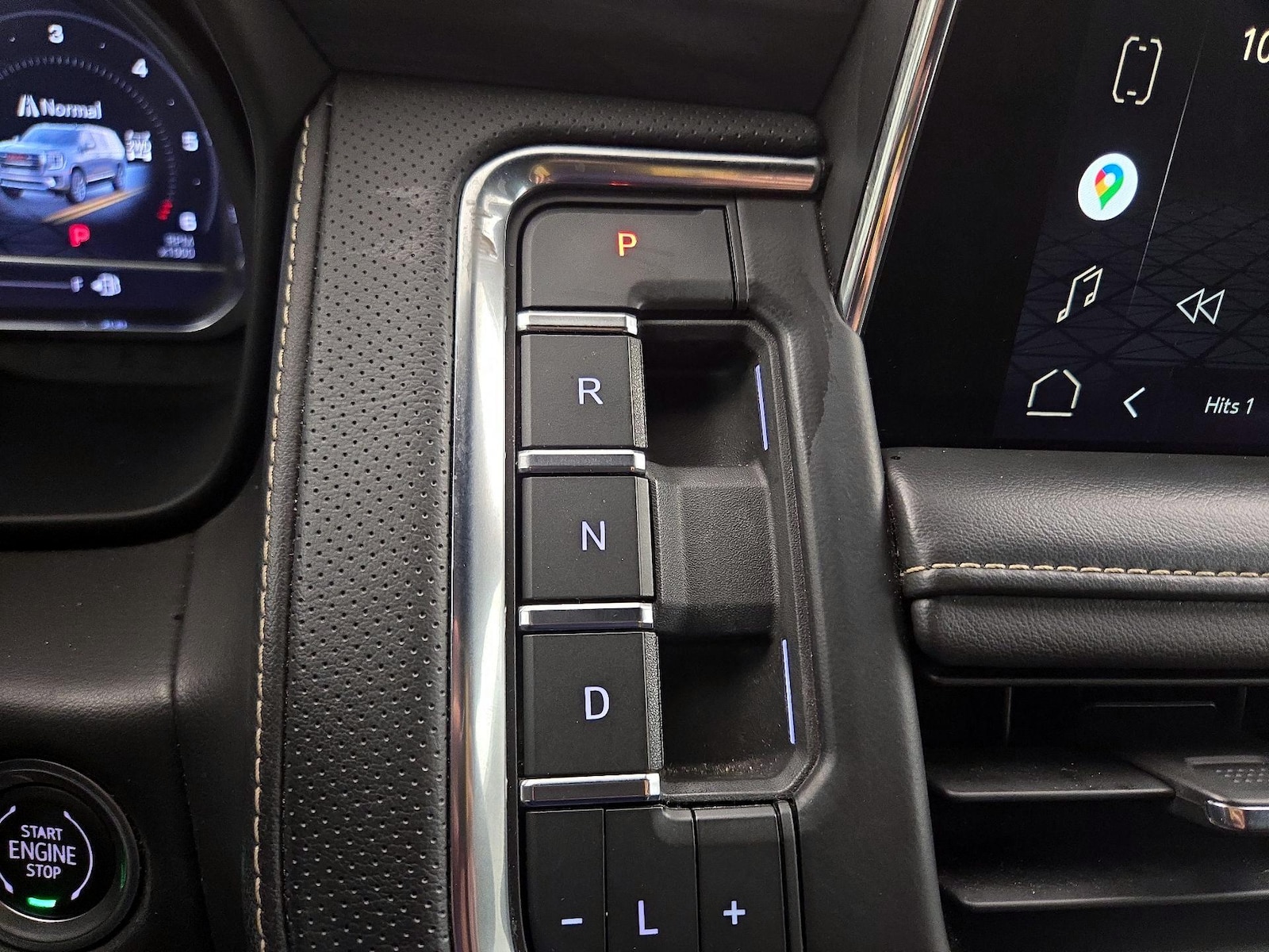 2022 GMC Yukon SLT - Photo 18