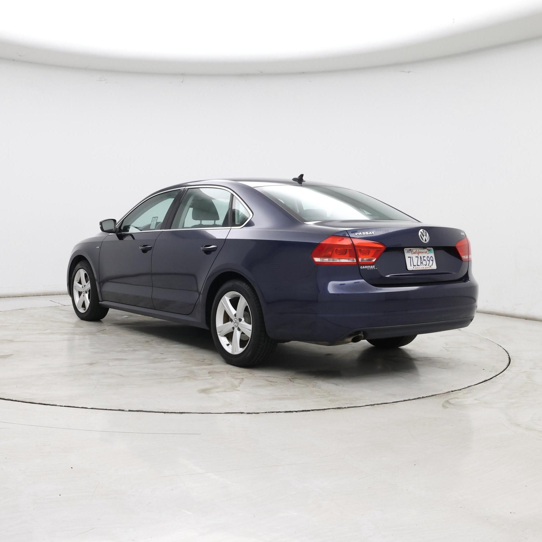 Thumbnail: 2015 Volkswagen Passat - 2