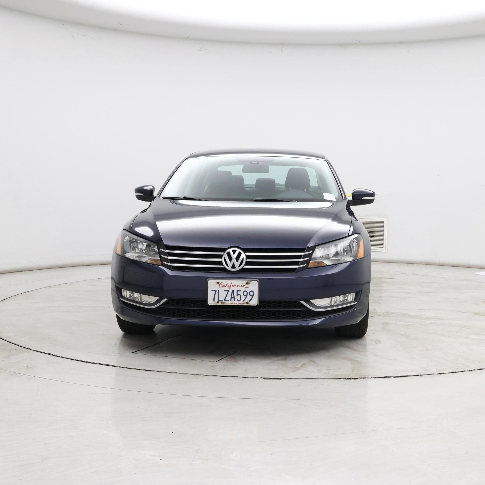 Thumbnail: 2015 Volkswagen Passat - 5