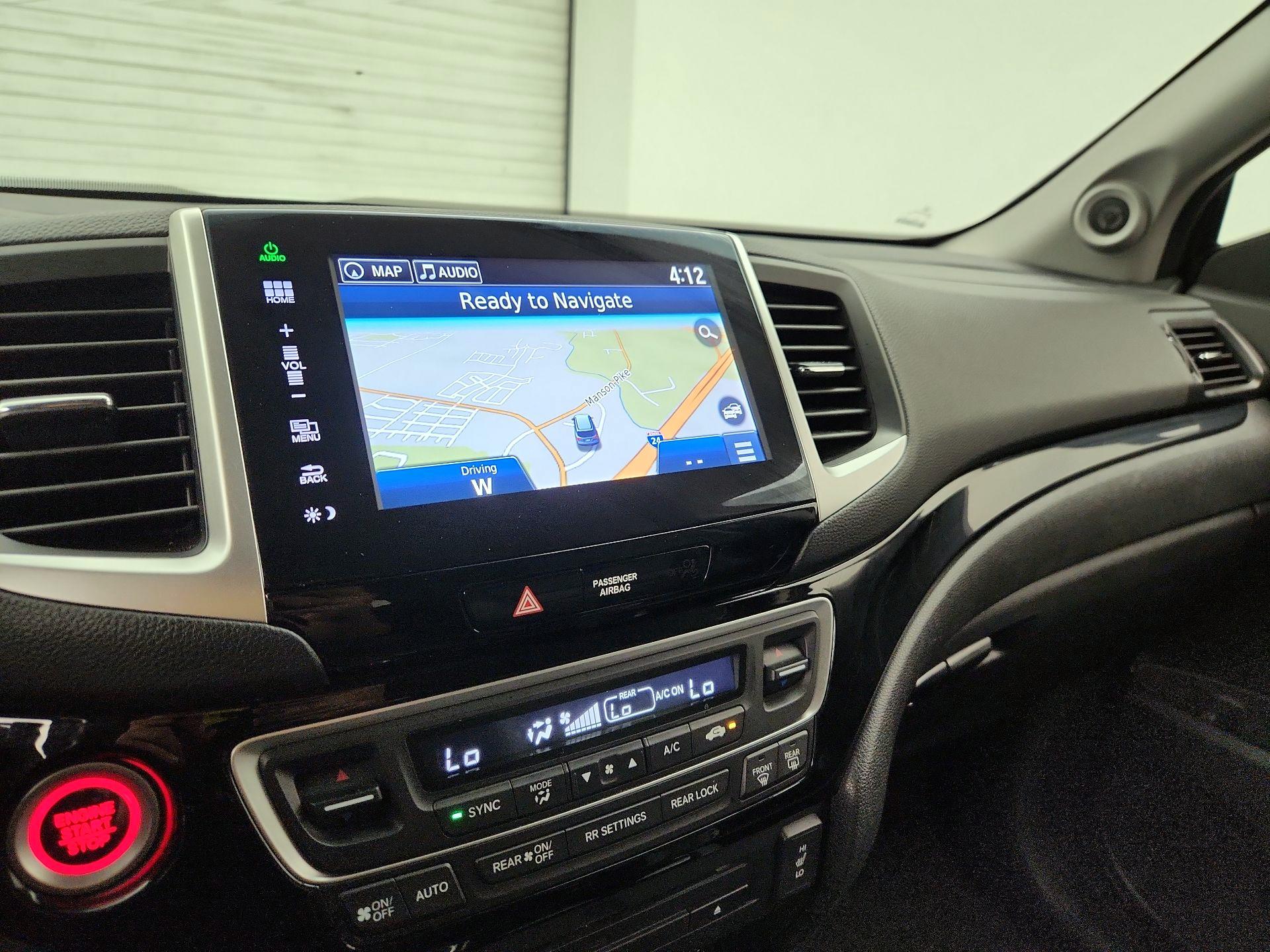 Thumbnail: 2016 Honda Pilot - 14