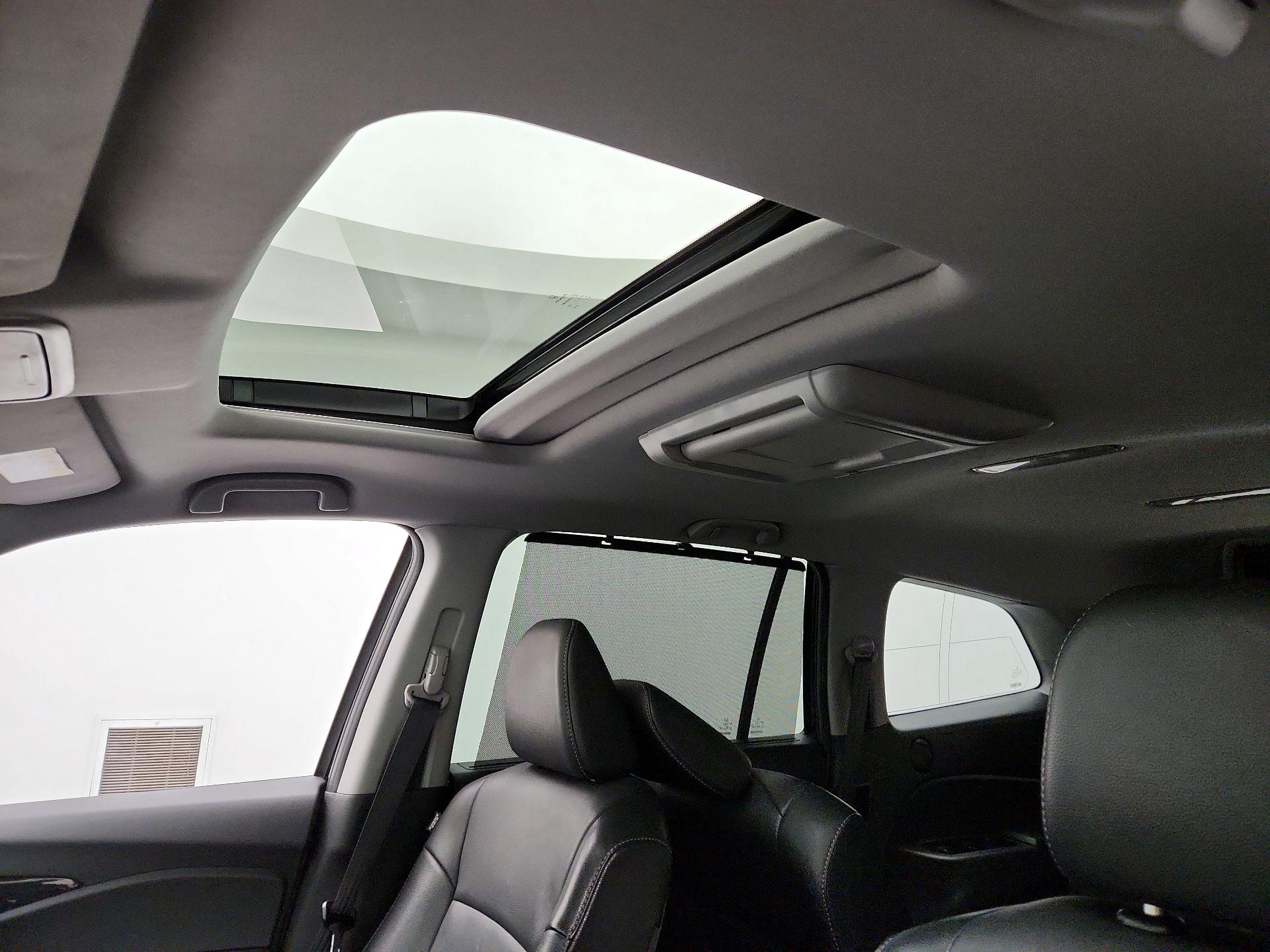 Thumbnail: 2016 Honda Pilot - 20