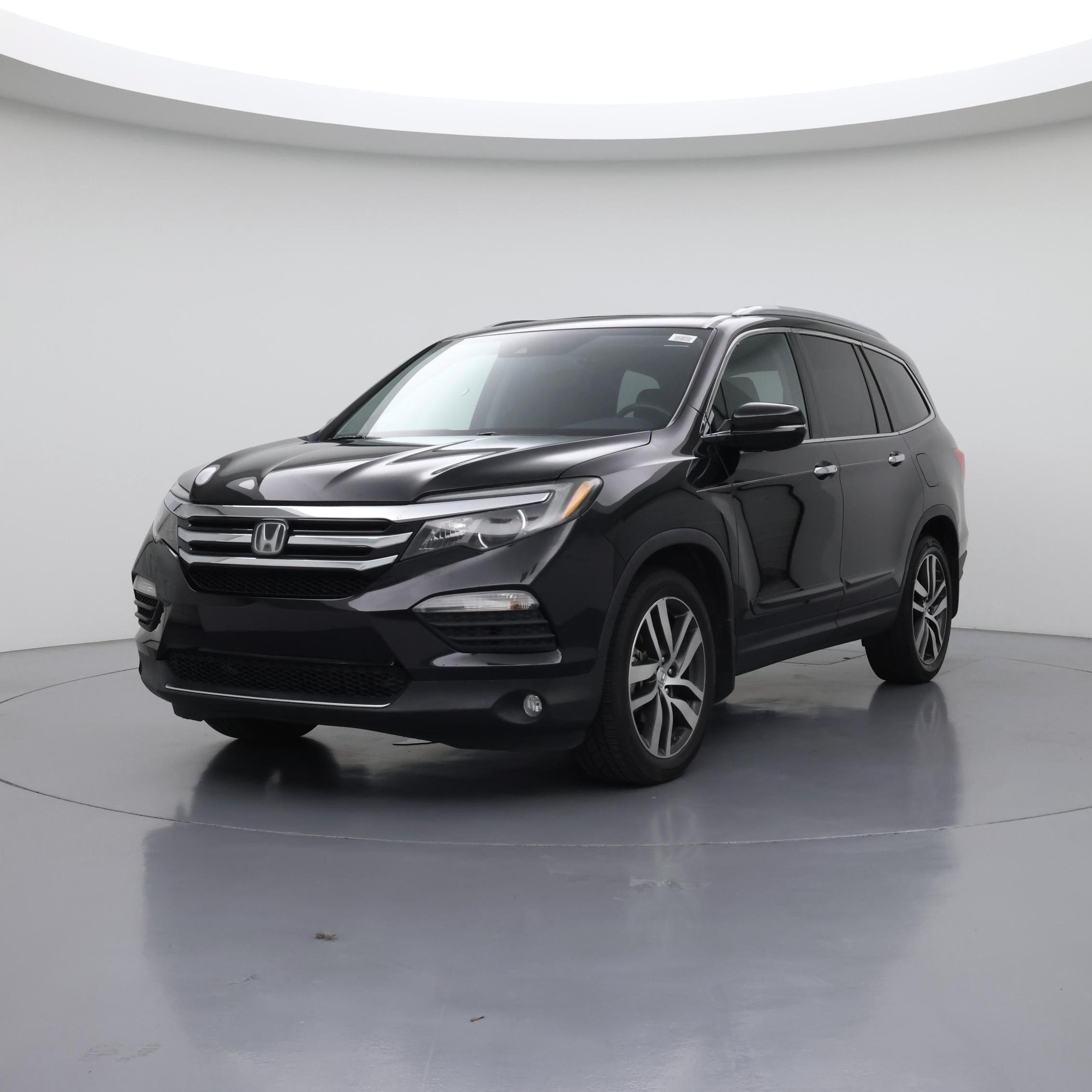 Thumbnail: 2016 Honda Pilot - 4