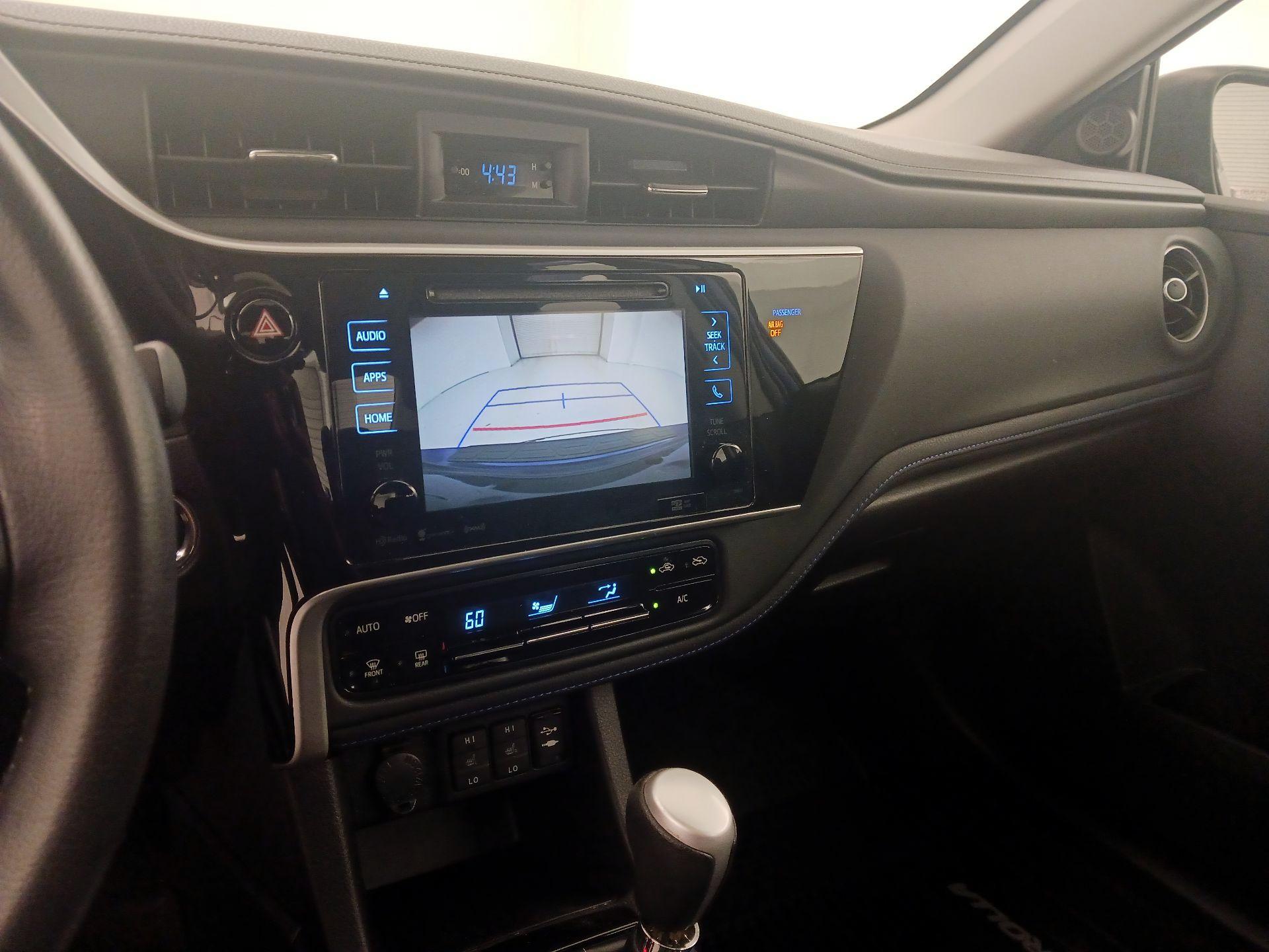 Thumbnail: 2019 Toyota Corolla - 15