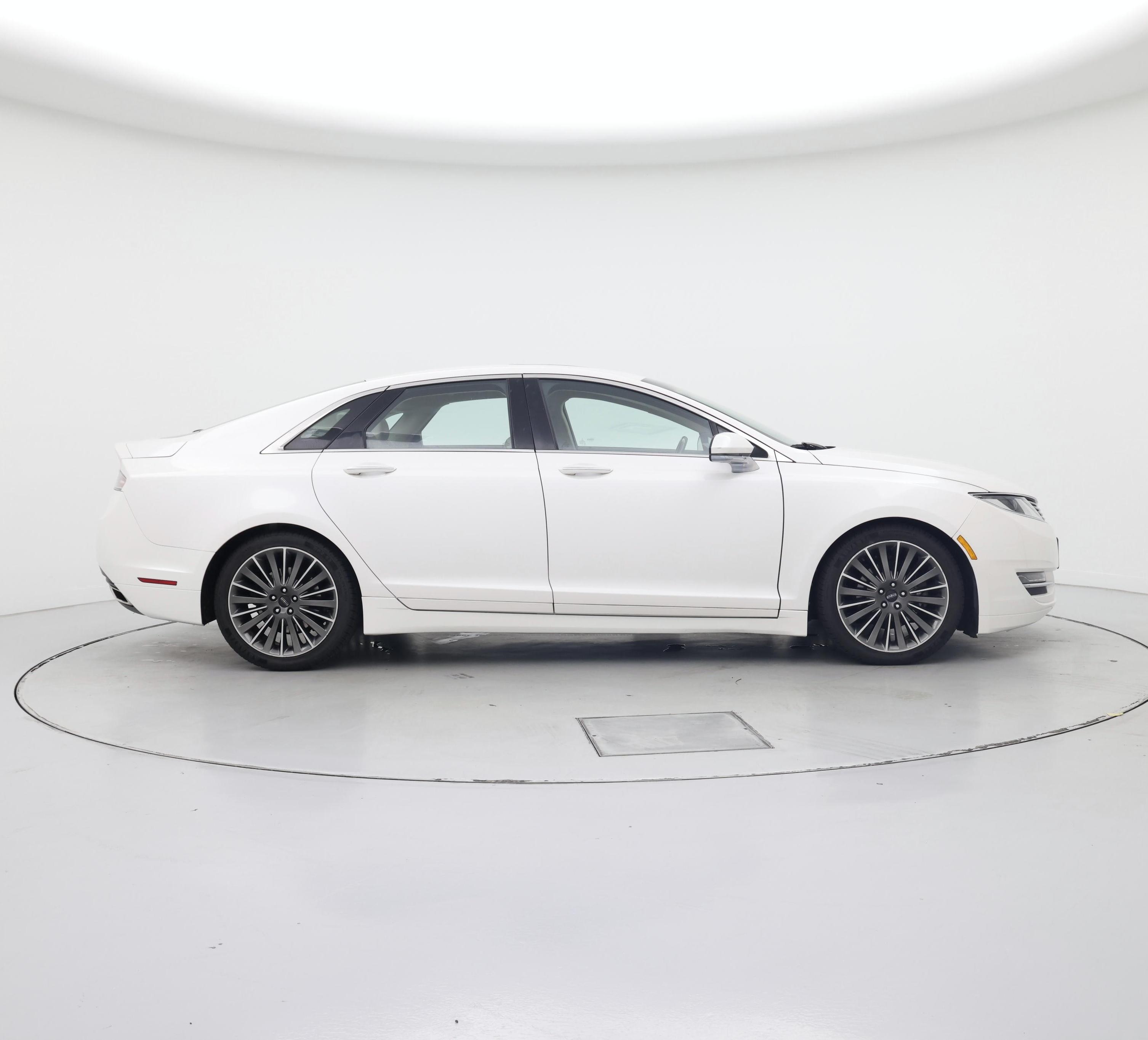 Thumbnail: 2016 Lincoln MKZ - 7
