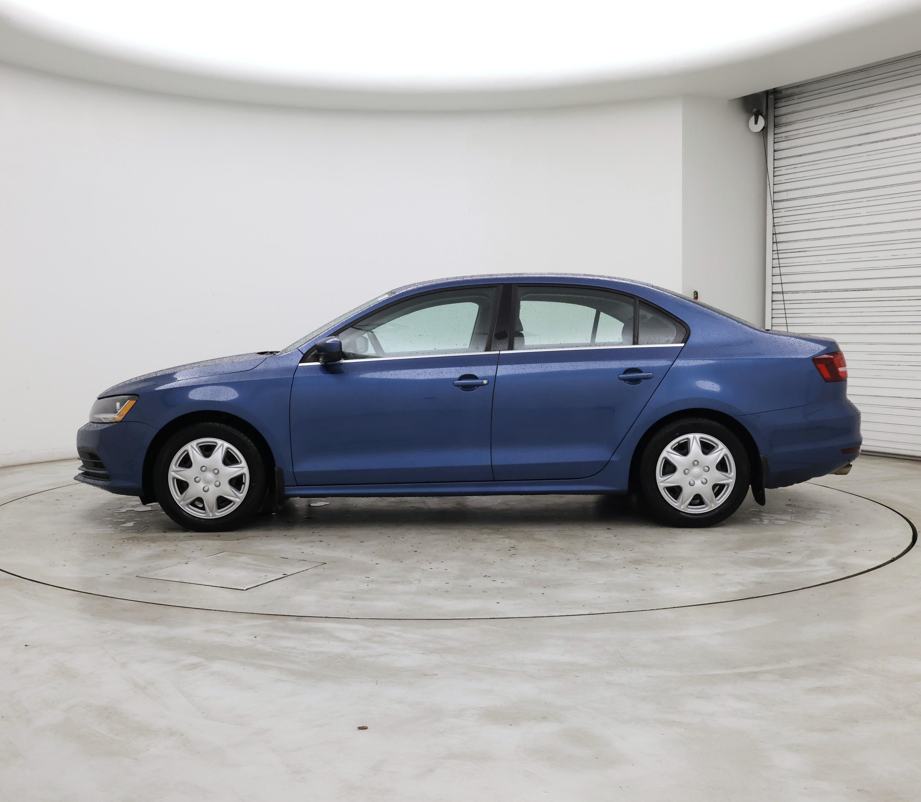Thumbnail: 2017 Volkswagen Jetta - 3