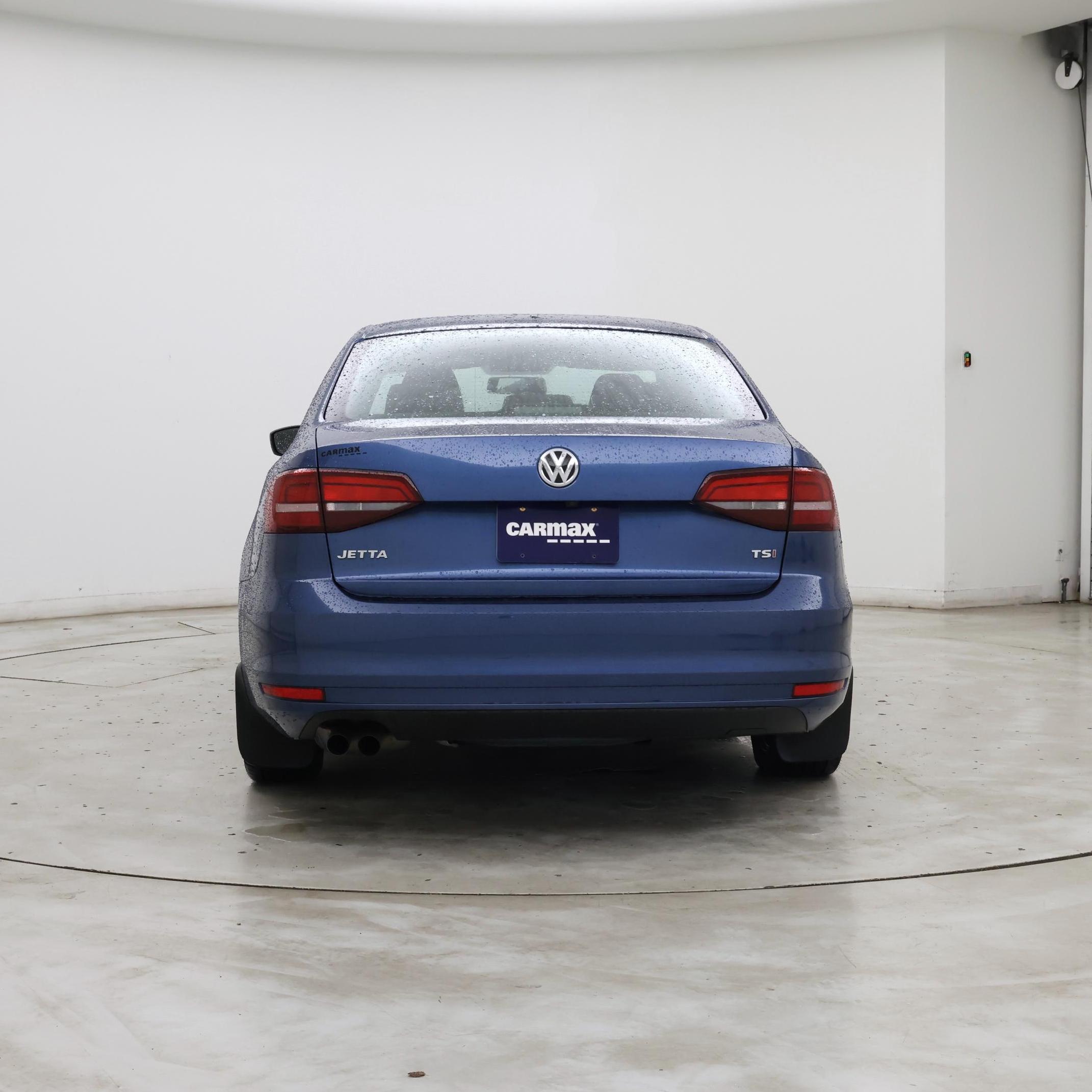 Thumbnail: 2017 Volkswagen Jetta - 6