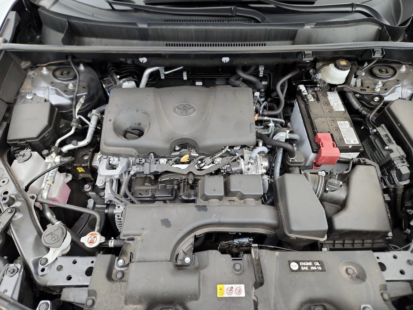 2025 Toyota RAV4 XLE Premium - Photo 23